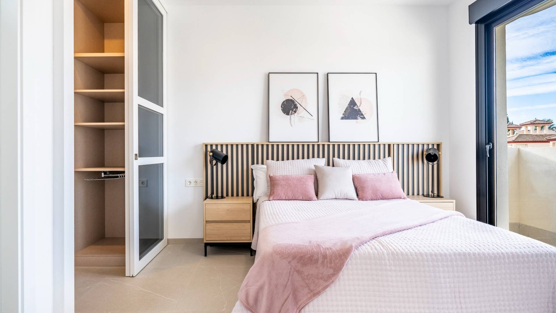 Neubau - Unabhängige Villa - 