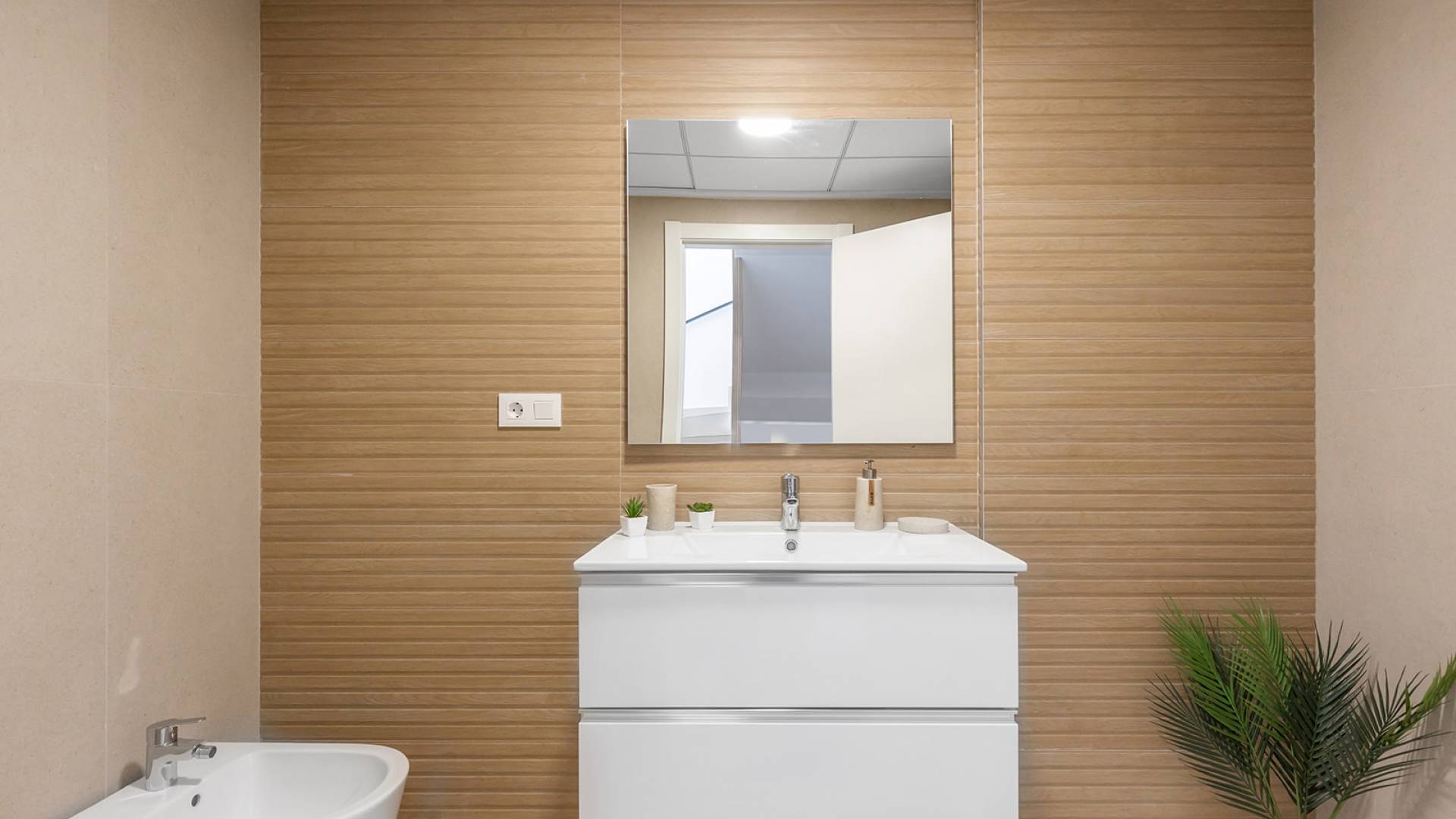 Neubau - Villa / Doppelhaushälfte - Rafal