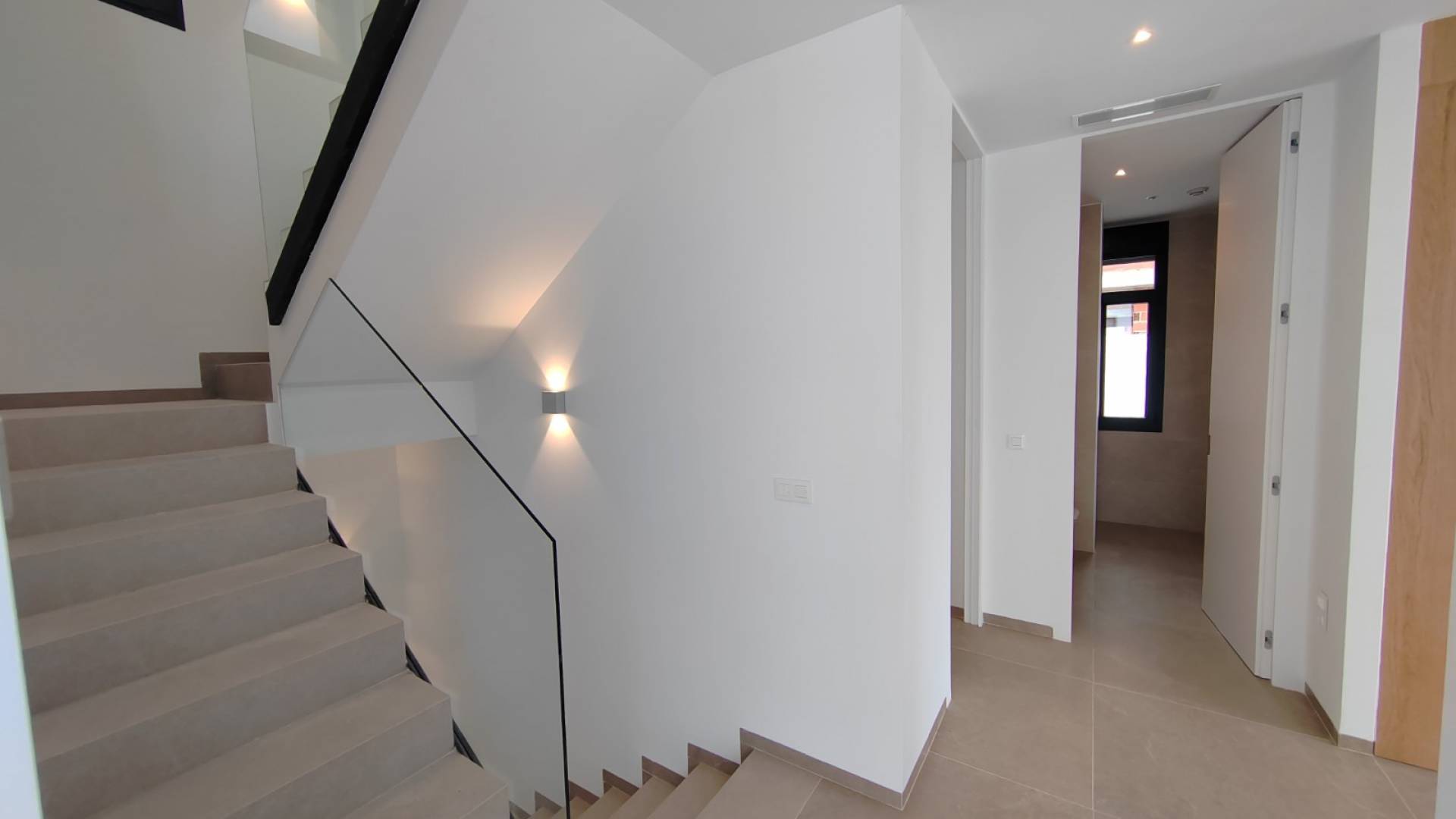 Neubau - Villa / Doppelhaushälfte - San Juan Alicante - Playa de San Juan