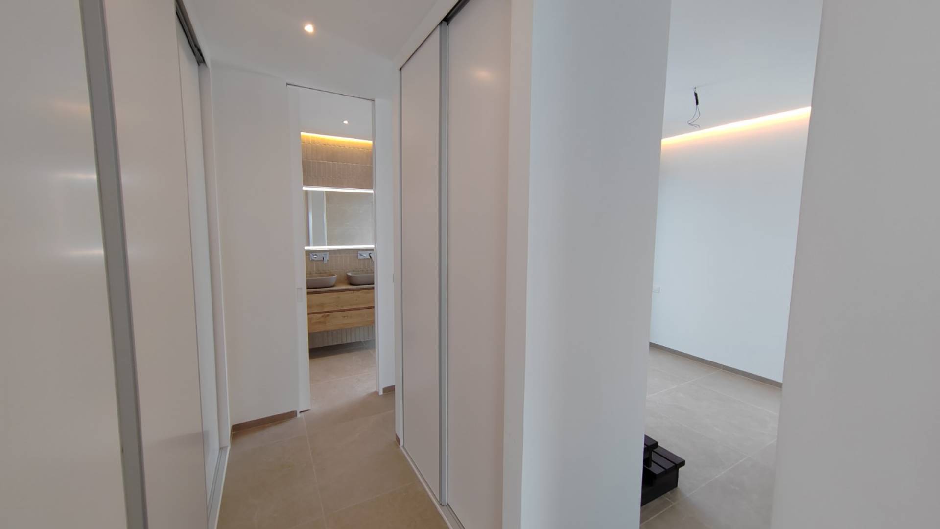 Neubau - Villa / Doppelhaushälfte - San Juan Alicante - Playa de San Juan