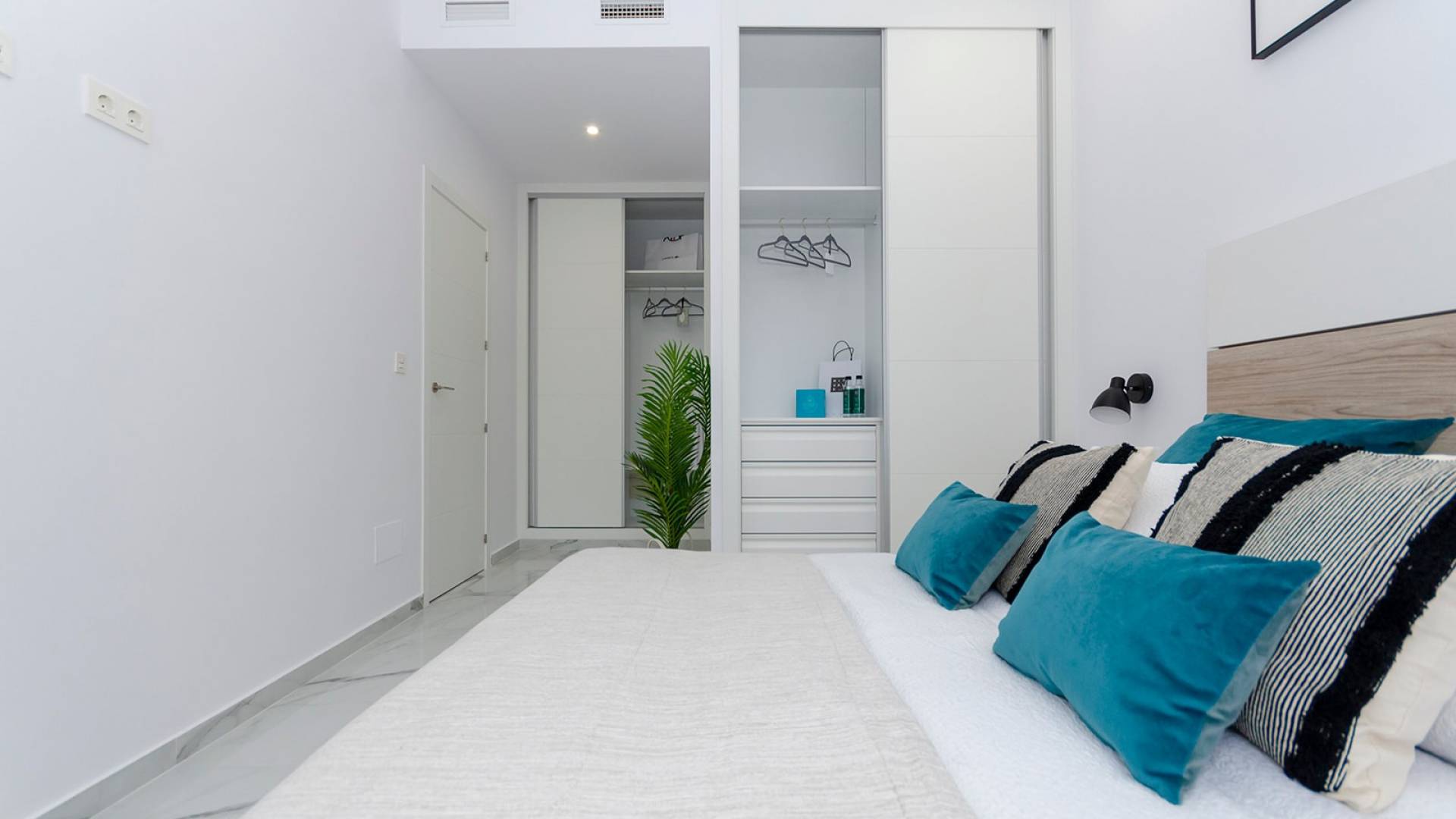 Neubau - Villa / Doppelhaushälfte - Torrevieja - torrevieja