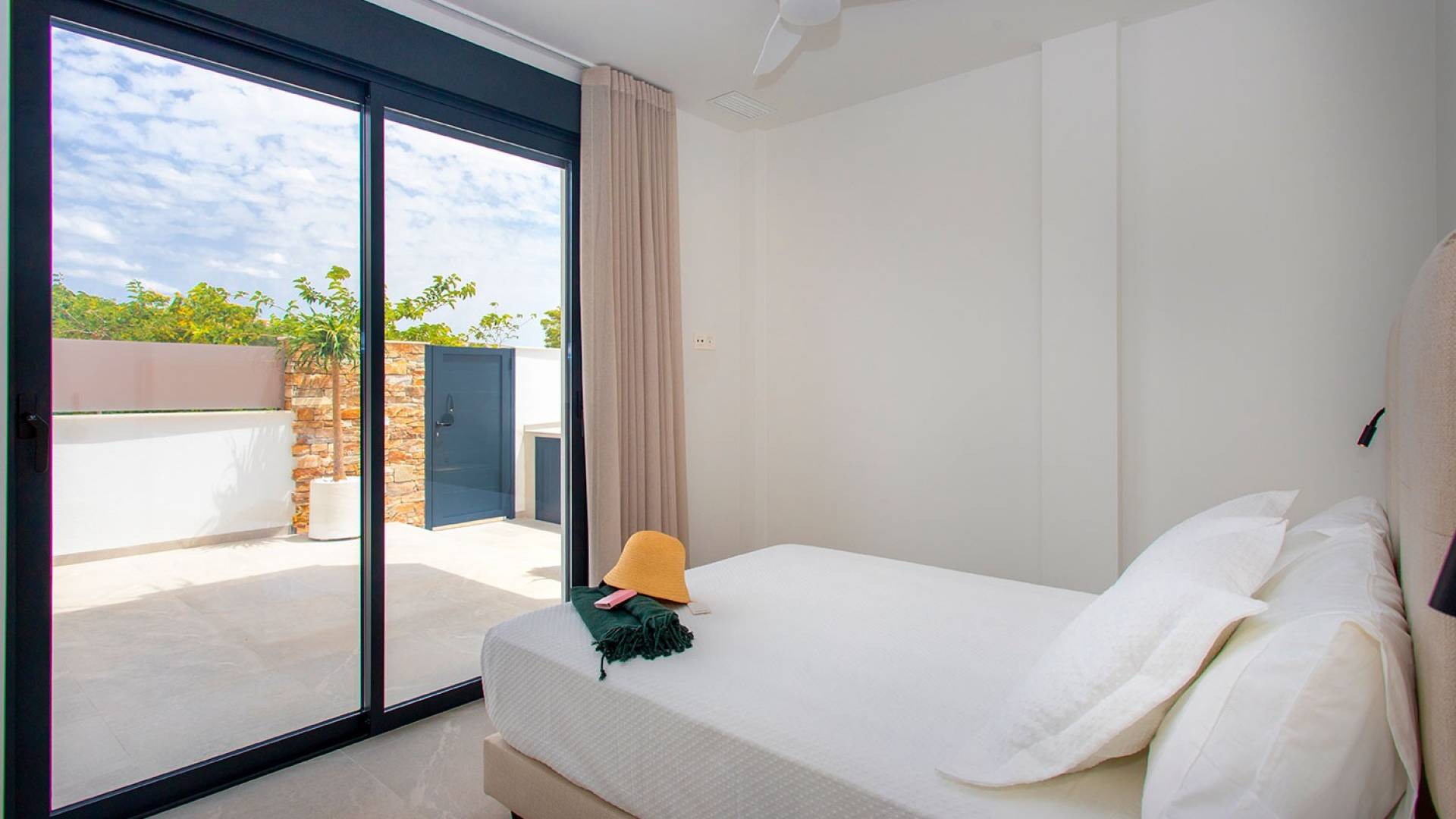 Neubau - Villa / Doppelhaushälfte - 