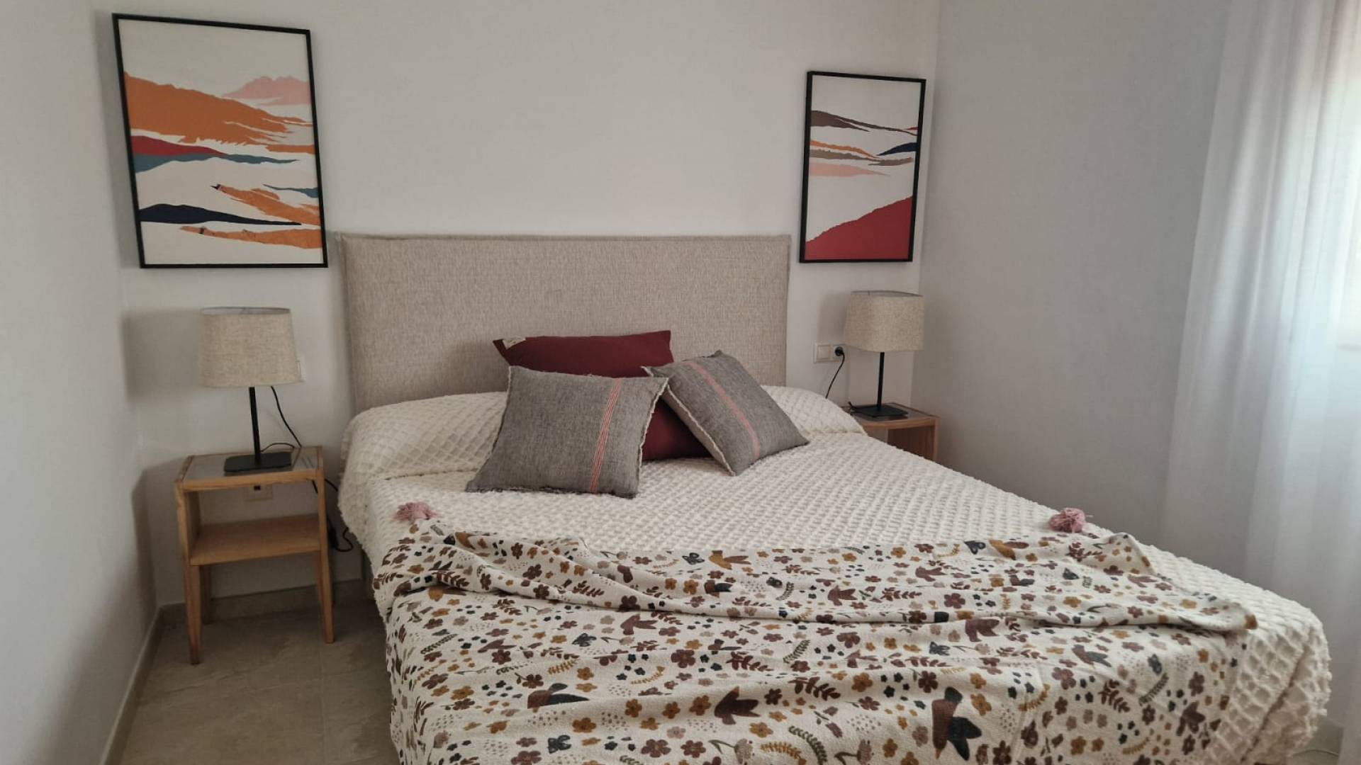 Neubau - Wohnung - Jerónimo y Avileses