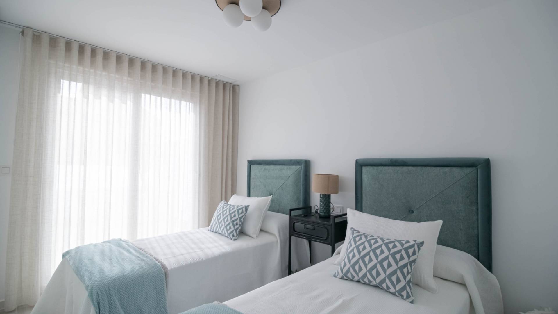 New Build - Independent villa - Avileses