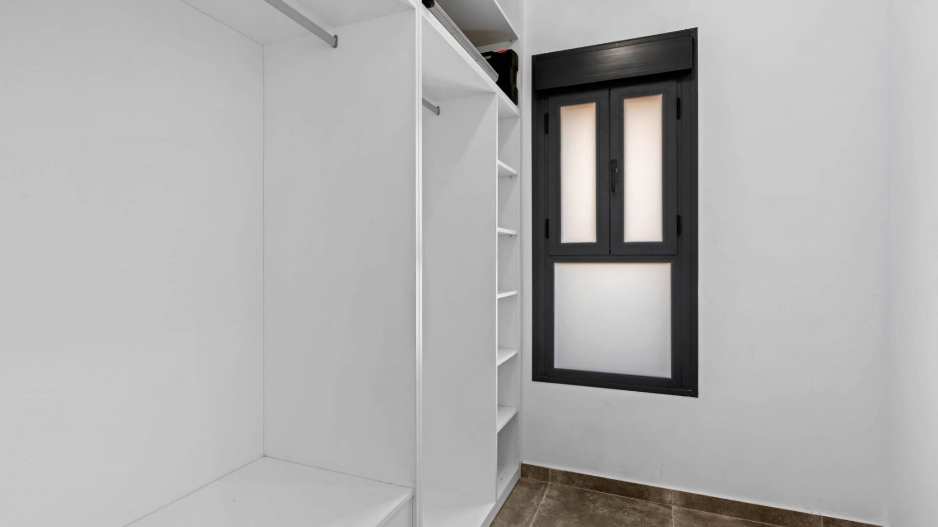 New Build - Independent villa - Daya Nueva