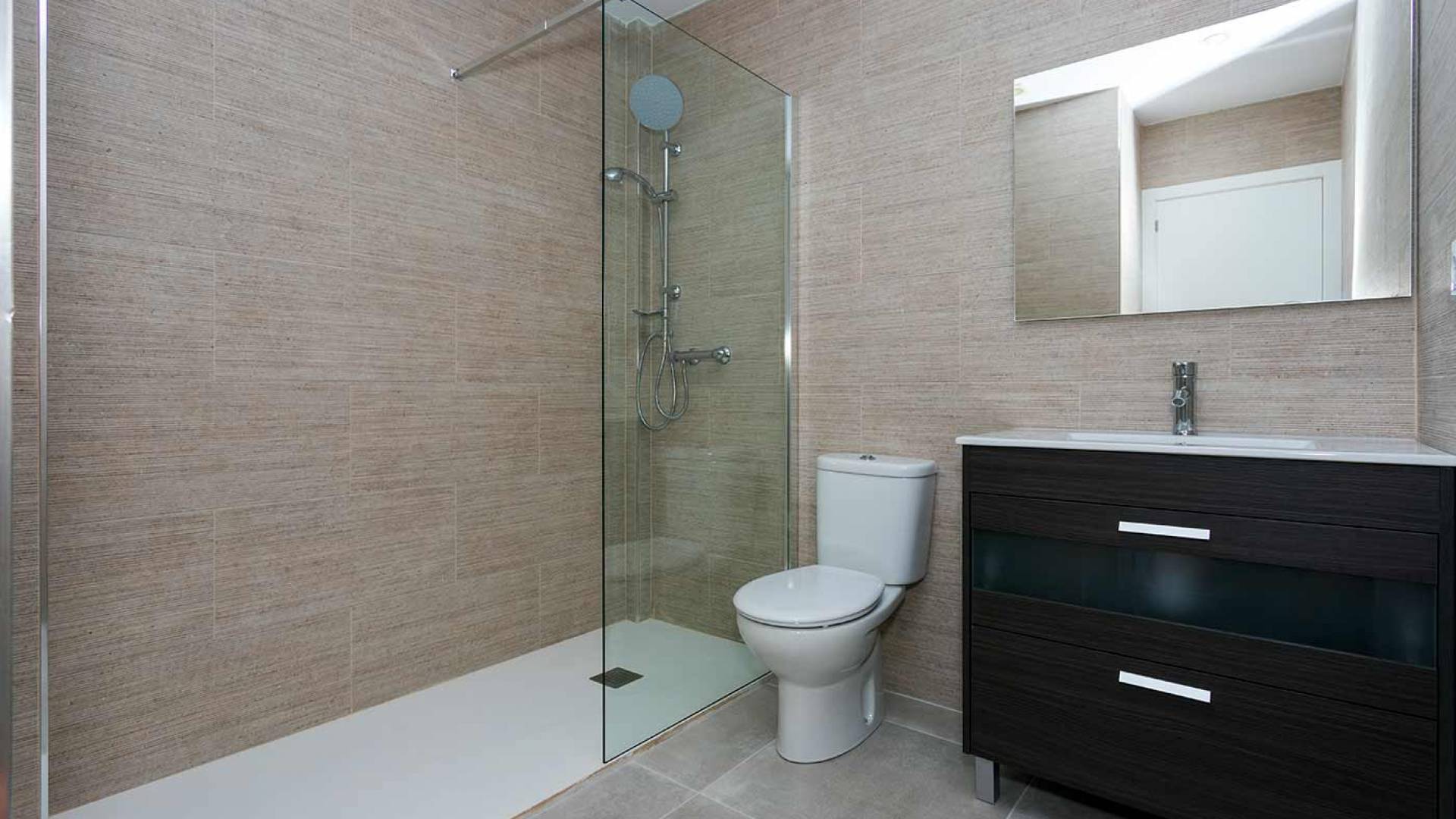 New Build - Independent villa - Daya Nueva