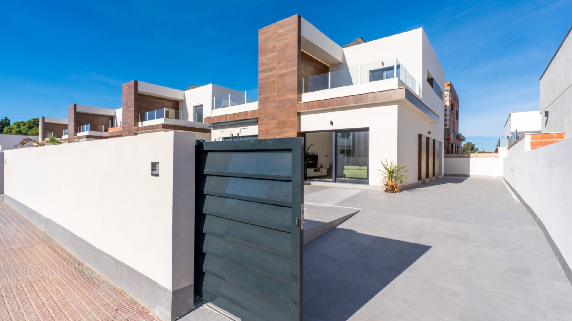 New Build - Independent villa - Daya Nueva