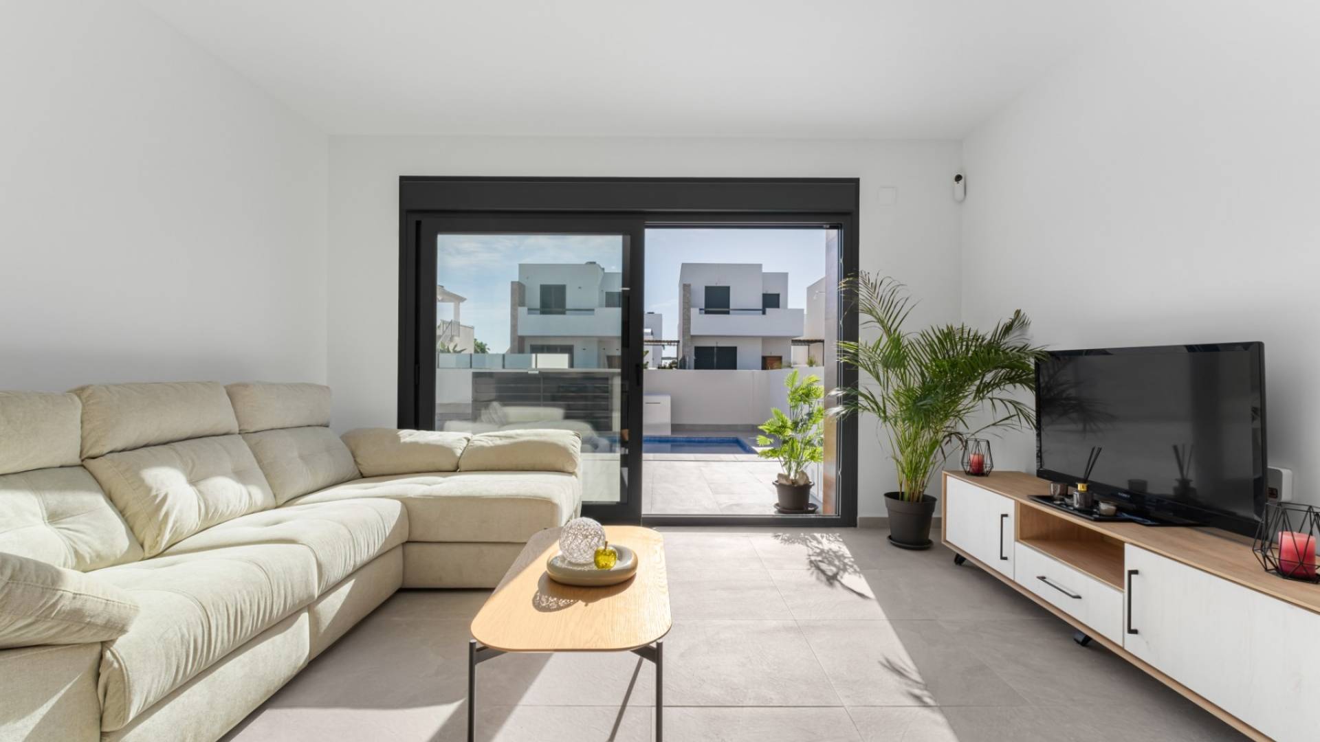 New Build - Independent villa - Daya Nueva