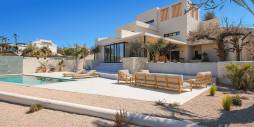 New Build - Independent villa - Elche - LA MARINA