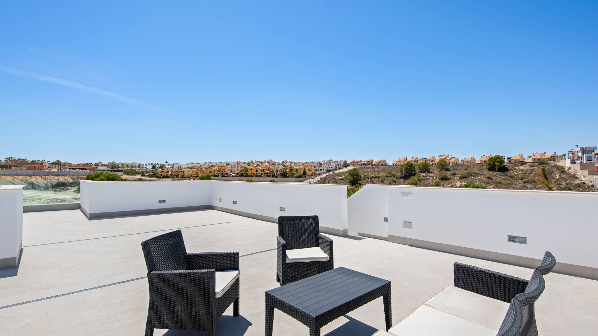 New Build - Independent villa - La Finca Golf