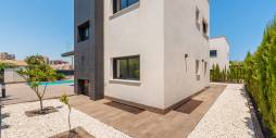 New Build - Independent villa - La Manga del Mar Menor