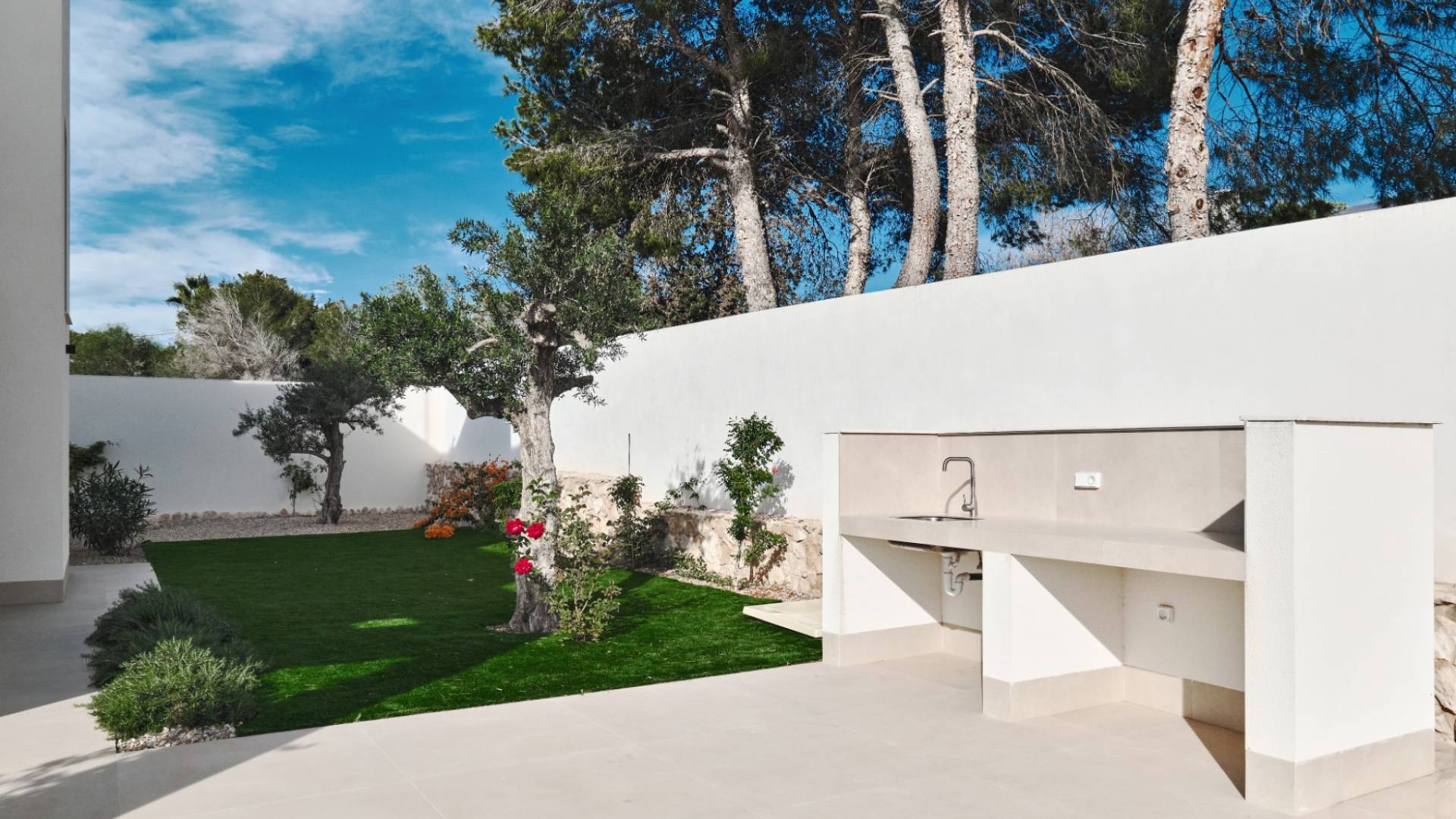 New Build - Independent villa - Orihuela Costa