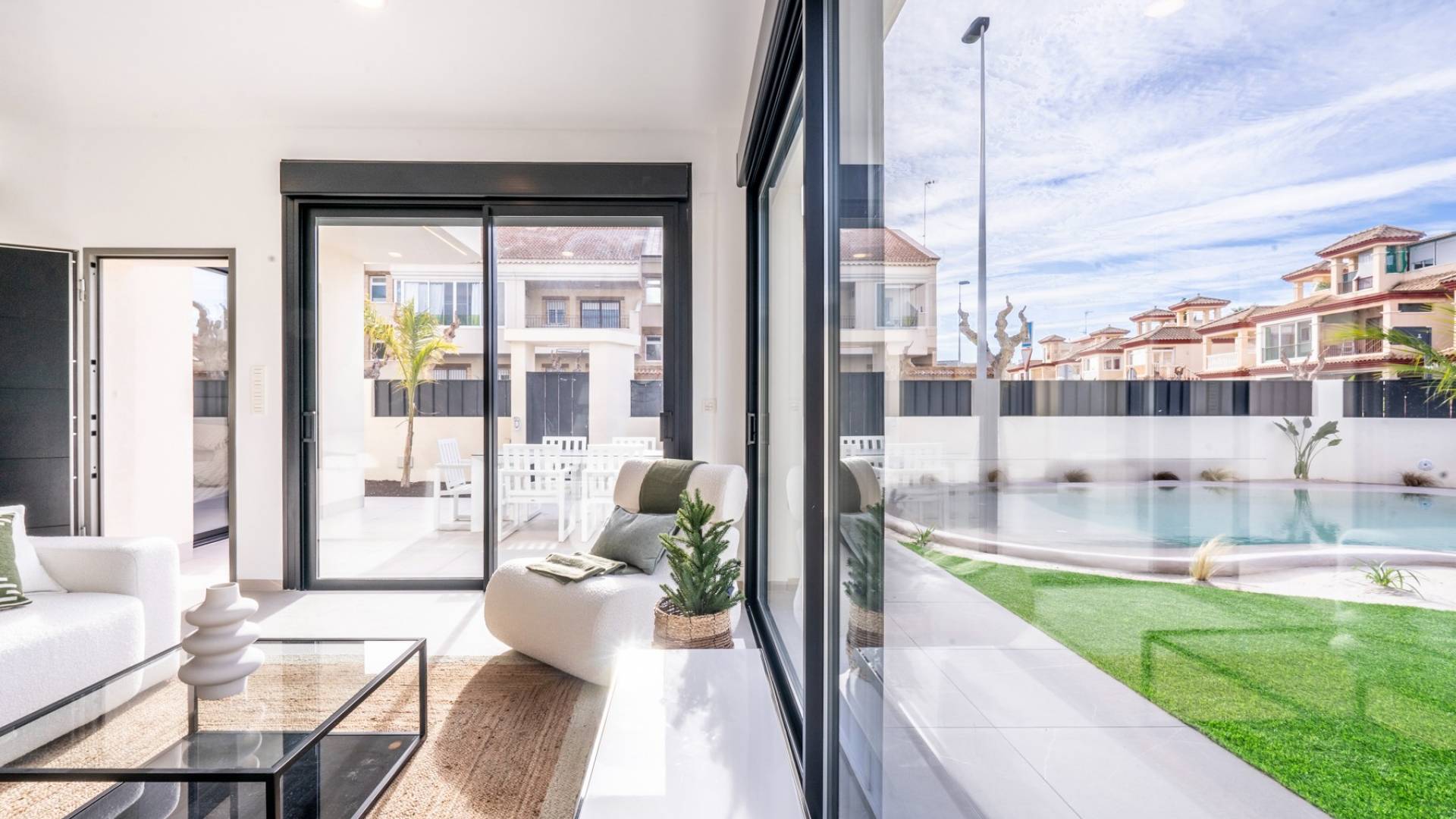 New Build - Independent villa - Roldan
