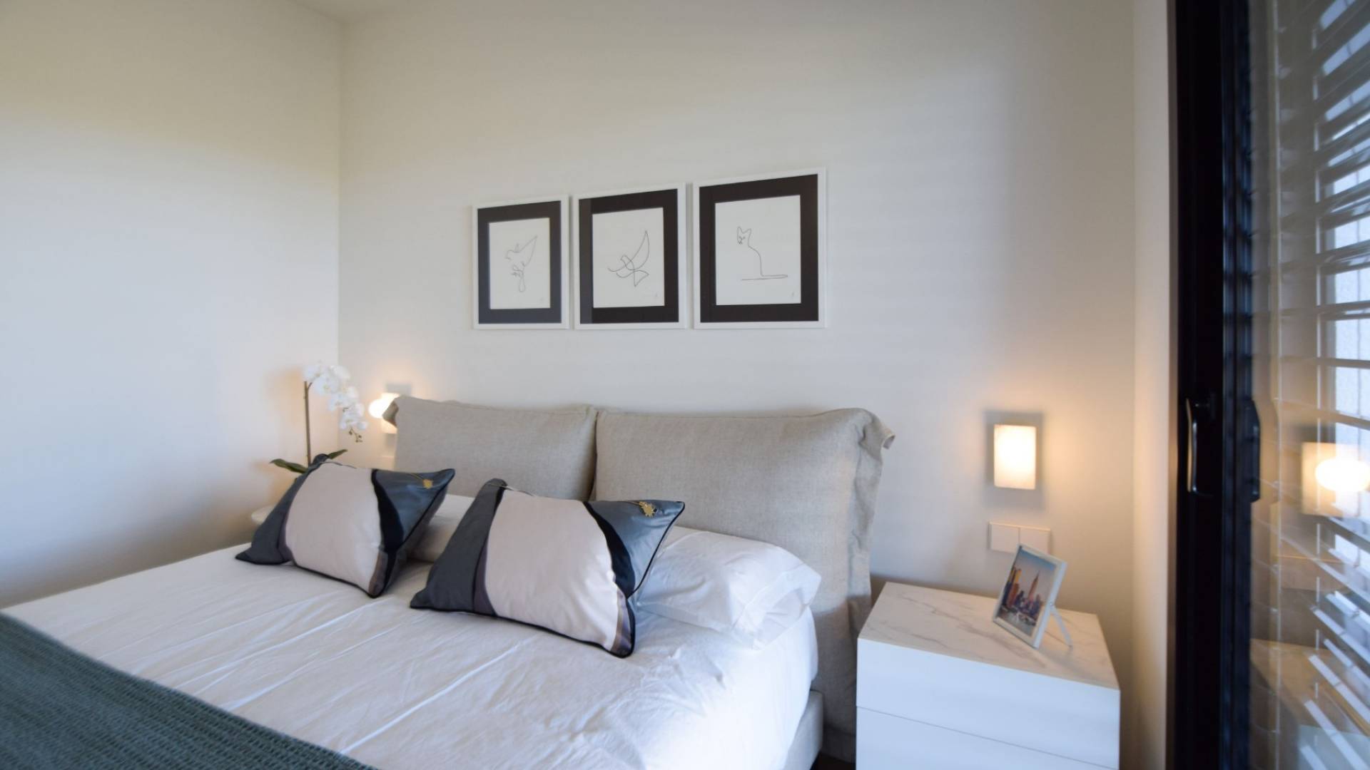 New Build - Independent villa - San Miguel de Salinas - Las Colinas Golf