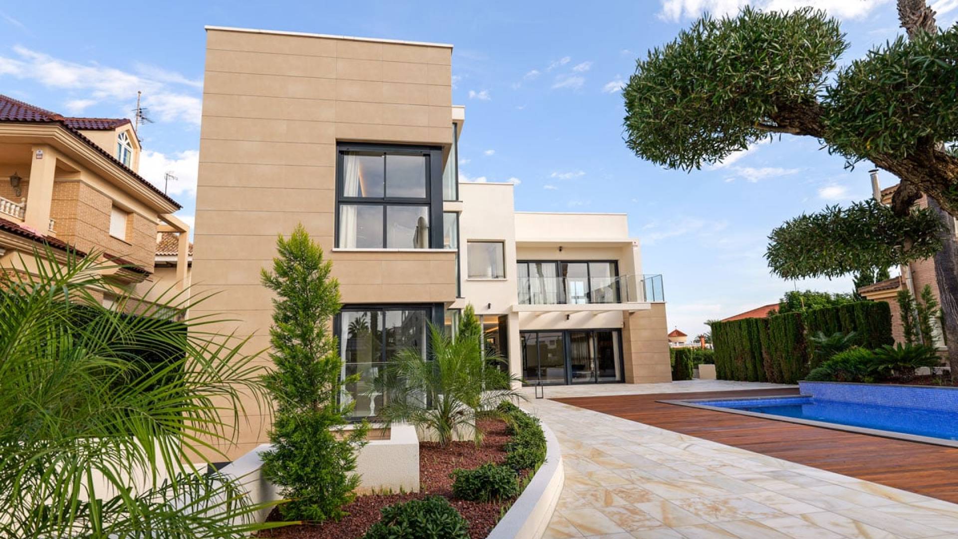 New Build - Independent villa - Torrevieja