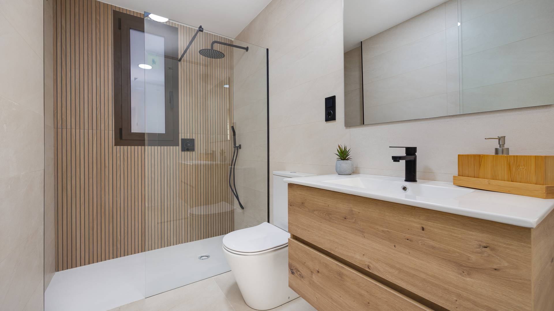 Nieuw gebouw - Appartement  Plat - 