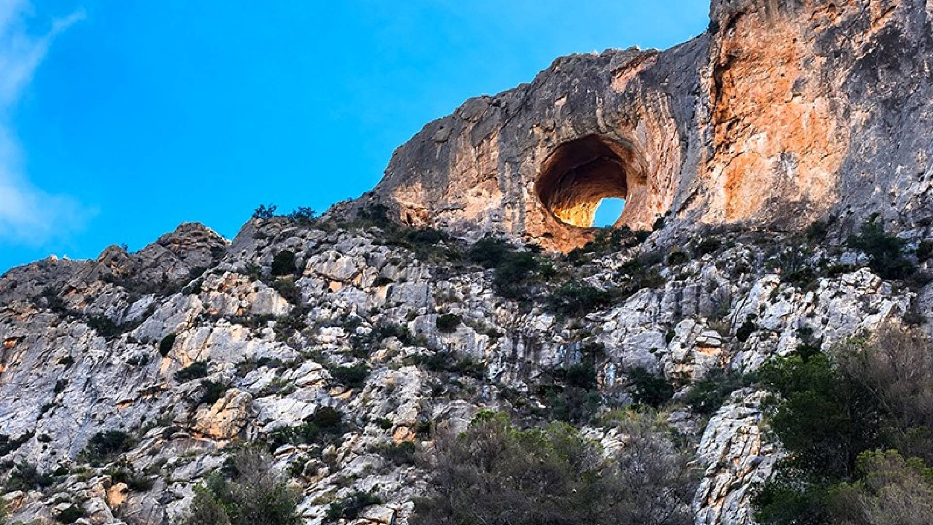 Nieuw gebouw - Halfvrijstaand - Busot