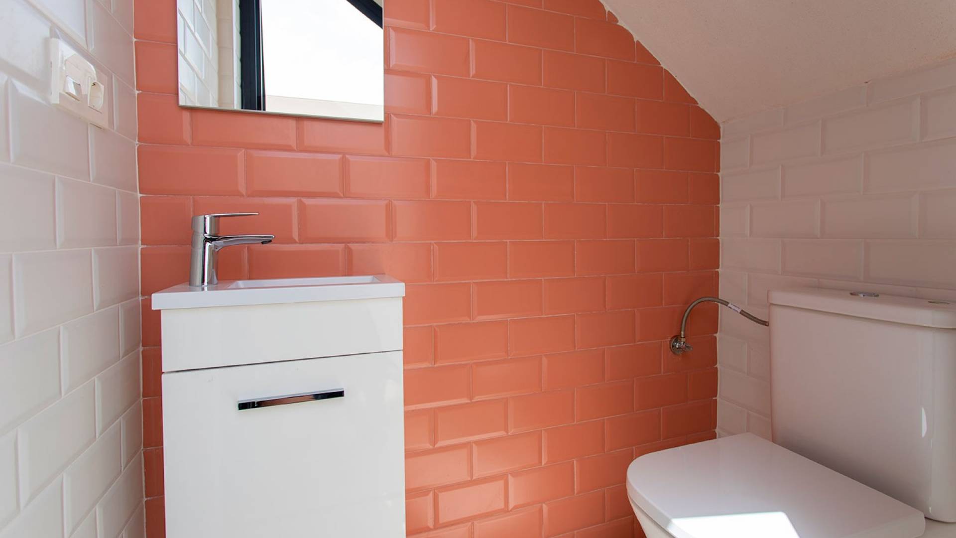 Nieuw gebouw - Halfvrijstaande villa - 