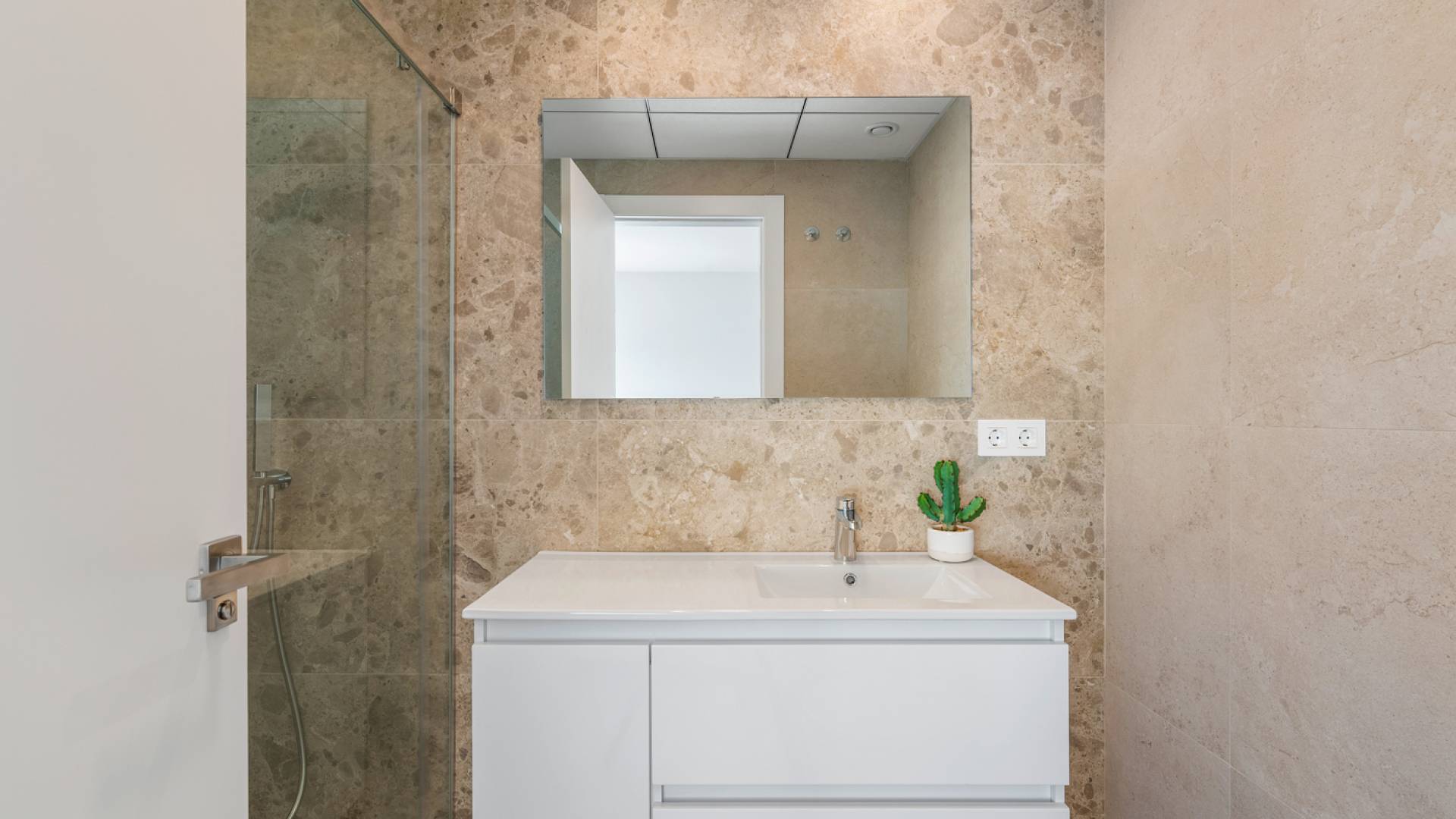 Nieuw gebouw - Losgemaakt - 