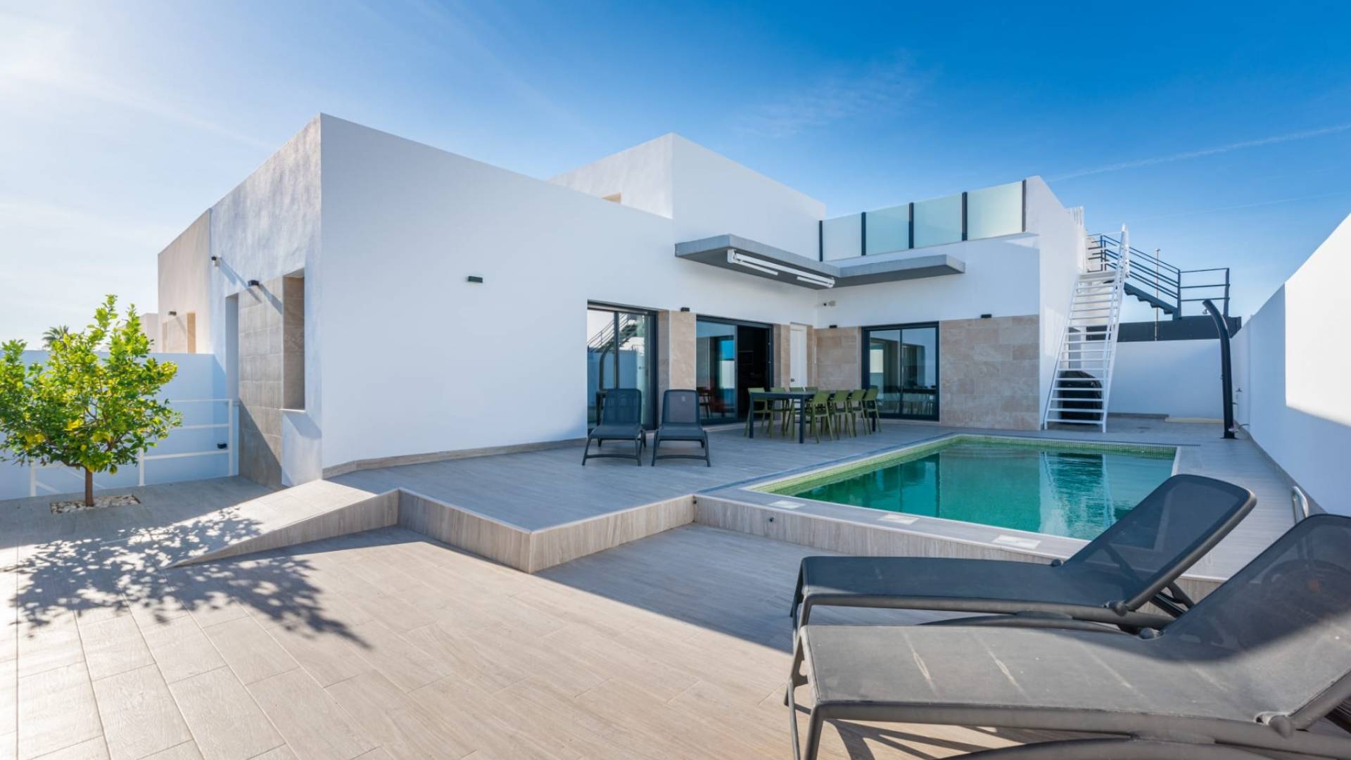 Nieuw gebouw - Onafhankelijke villa - Daya Nueva