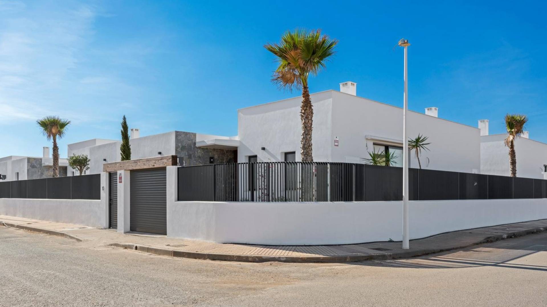 Nieuw gebouw - Onafhankelijke villa - La Manga del Mar Menor - 