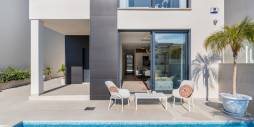Nieuw gebouw - Onafhankelijke villa - Orihuela Costa - Punta Prima