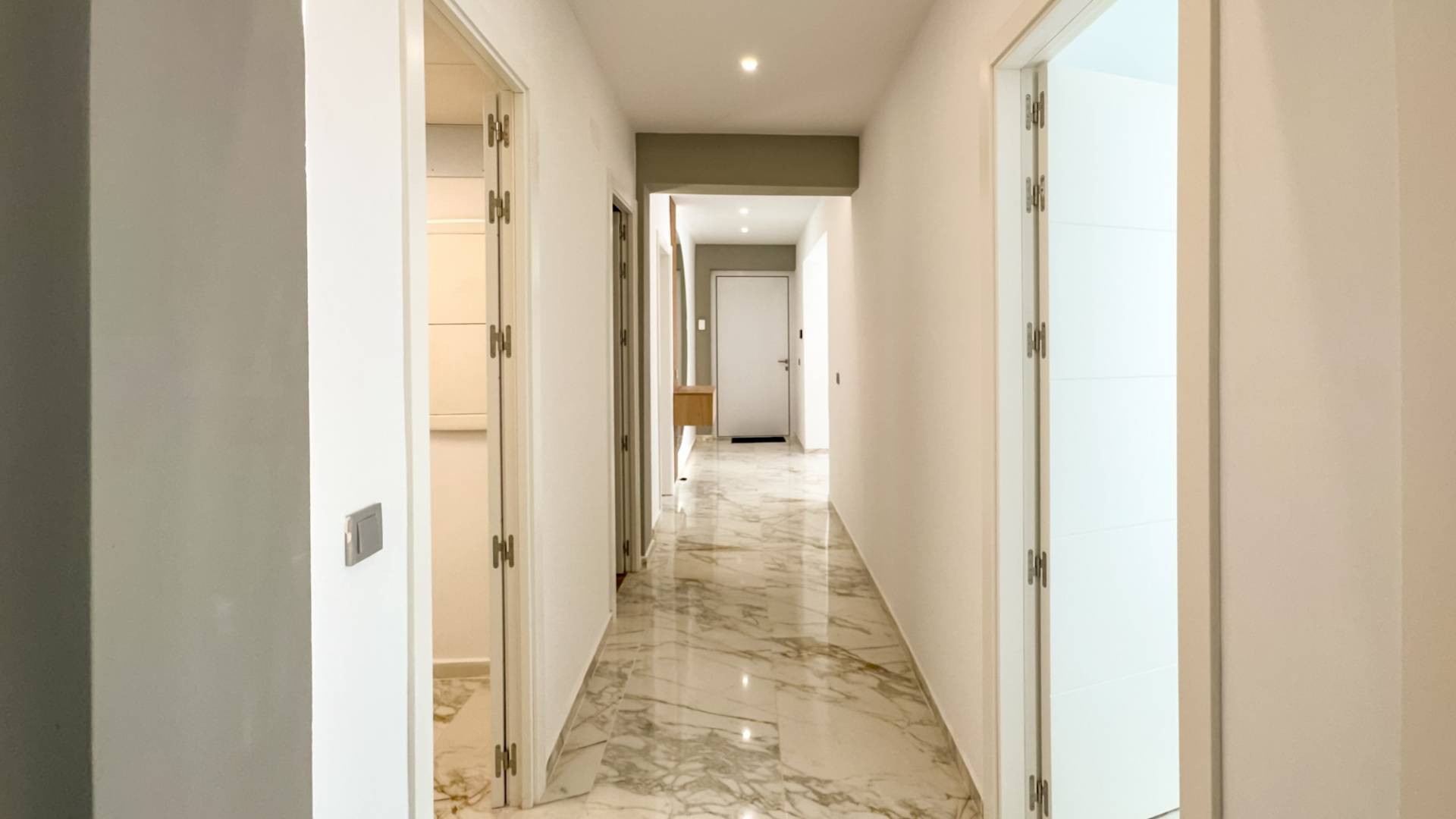 Nieuw gebouw - Onafhankelijke villa - Torrevieja - Los altos