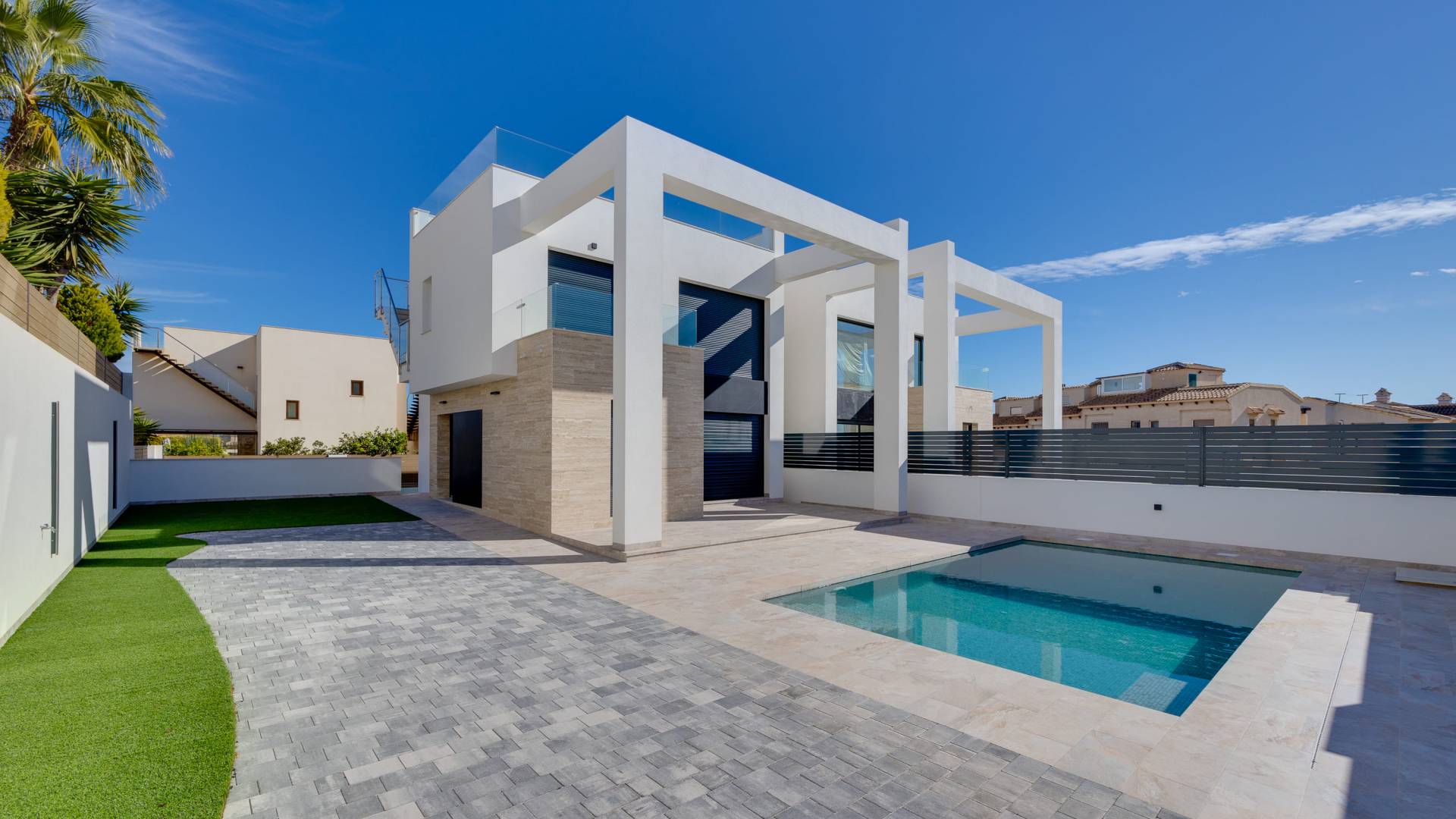 Nieuw gebouw - Onafhankelijke villa - Torrevieja