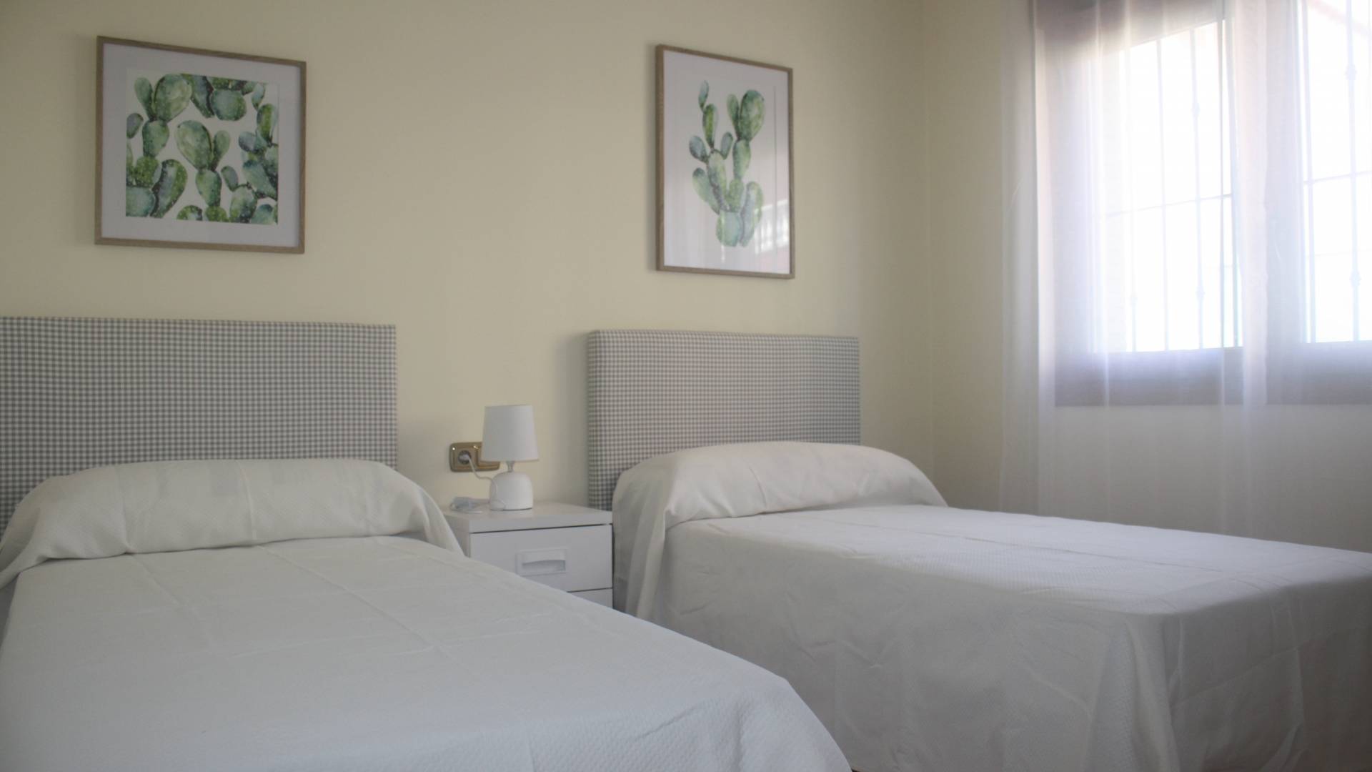 Nieuw gebouw - Onafhankelijke villa - Torrevieja
