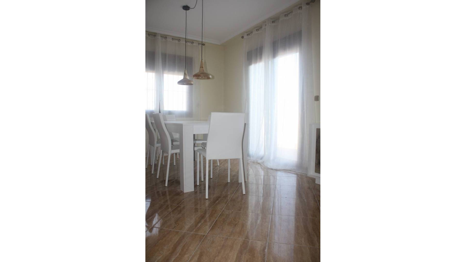 Nieuw gebouw - Onafhankelijke villa - Torrevieja