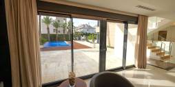 Nieuw gebouw - Onafhankelijke villa - Torrevieja