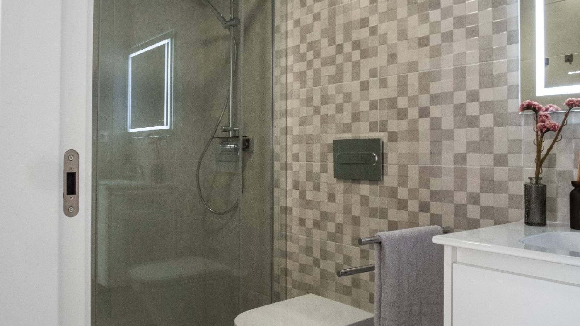 Nieuw gebouw - Onafhankelijke villa - 