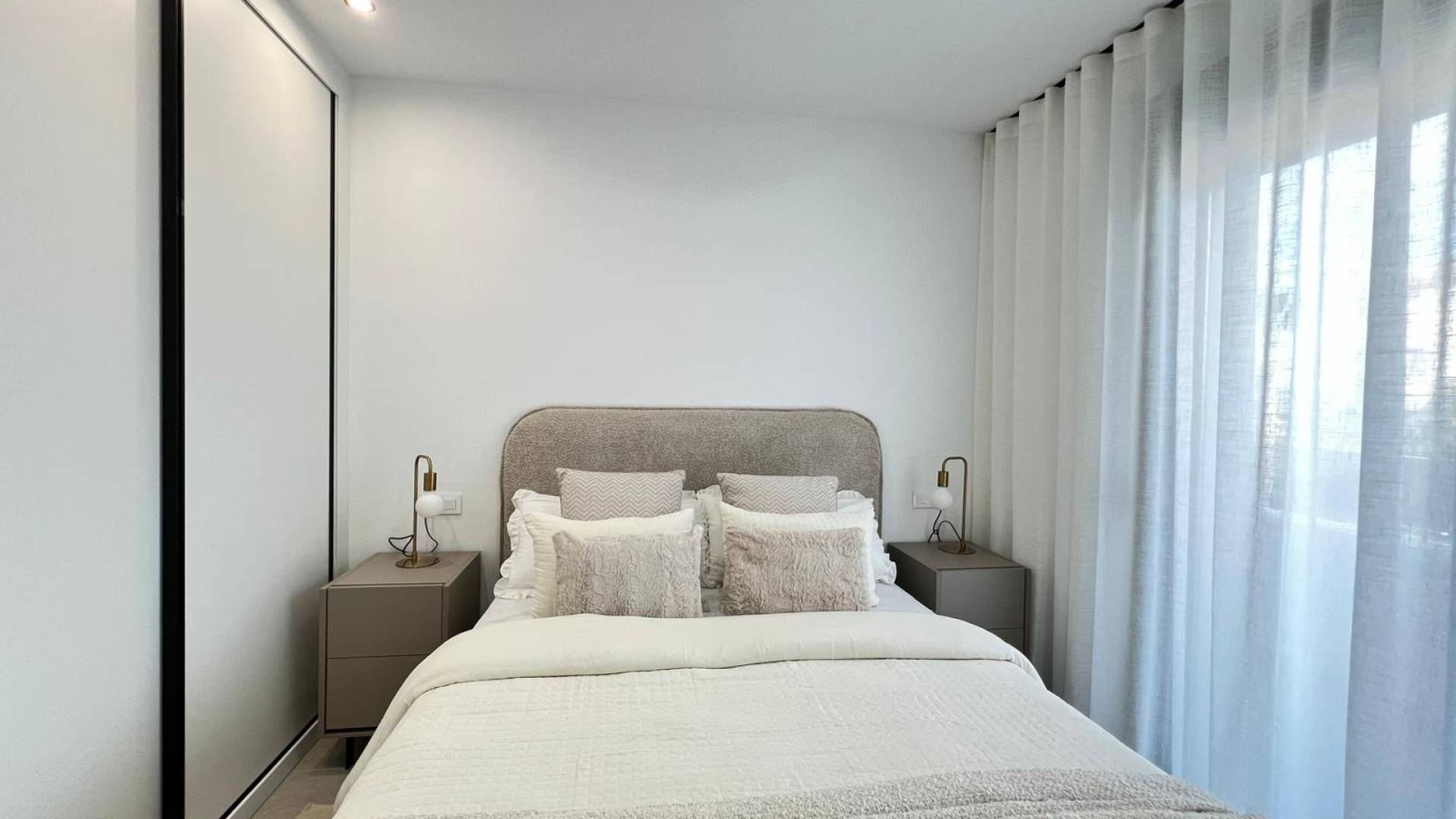 Nieuw gebouw - Terrasvormig - Benferri