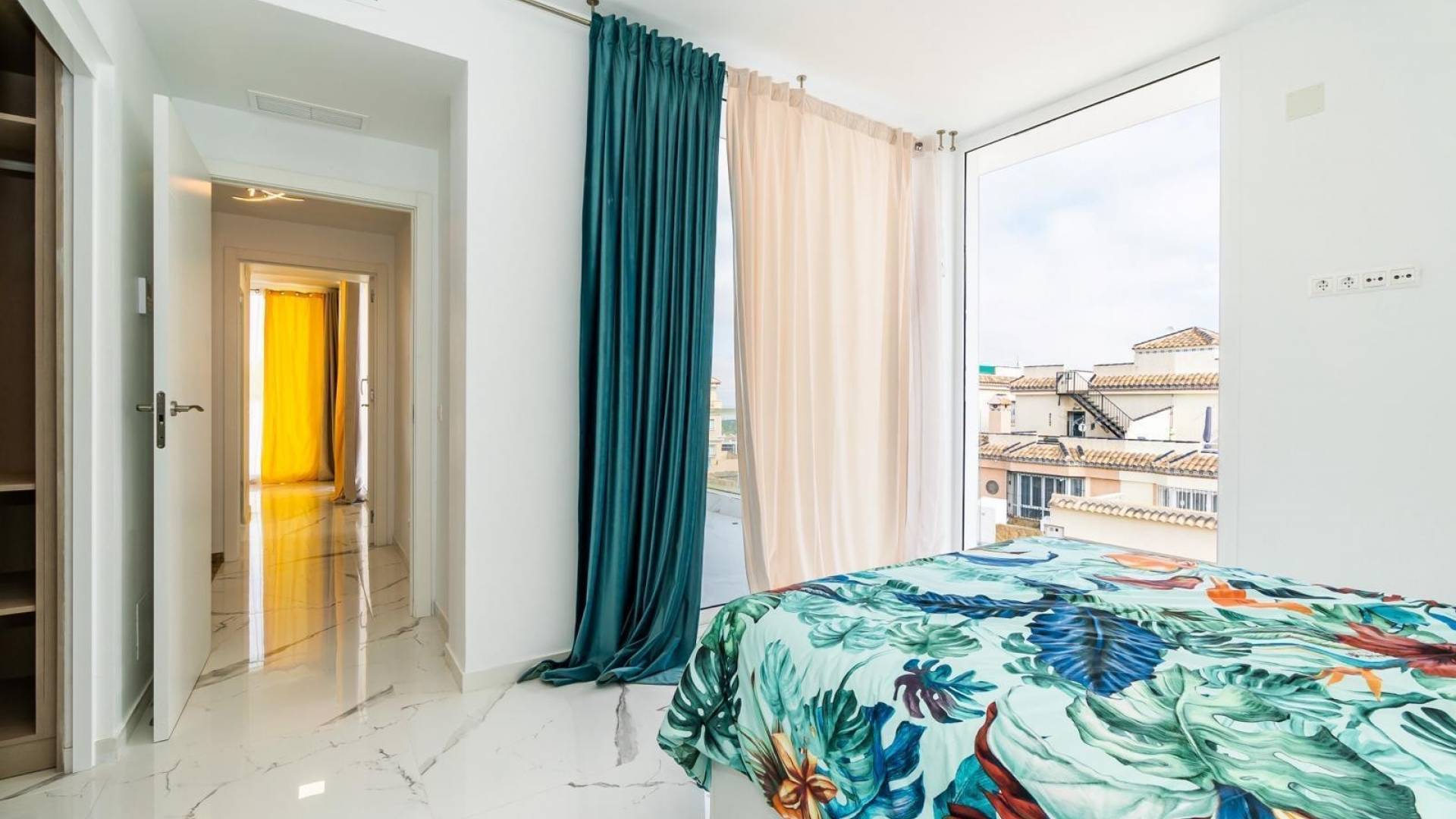 Nieuw gebouw - Villa / Half vrijstaand - Orihuela Costa - Villamartín