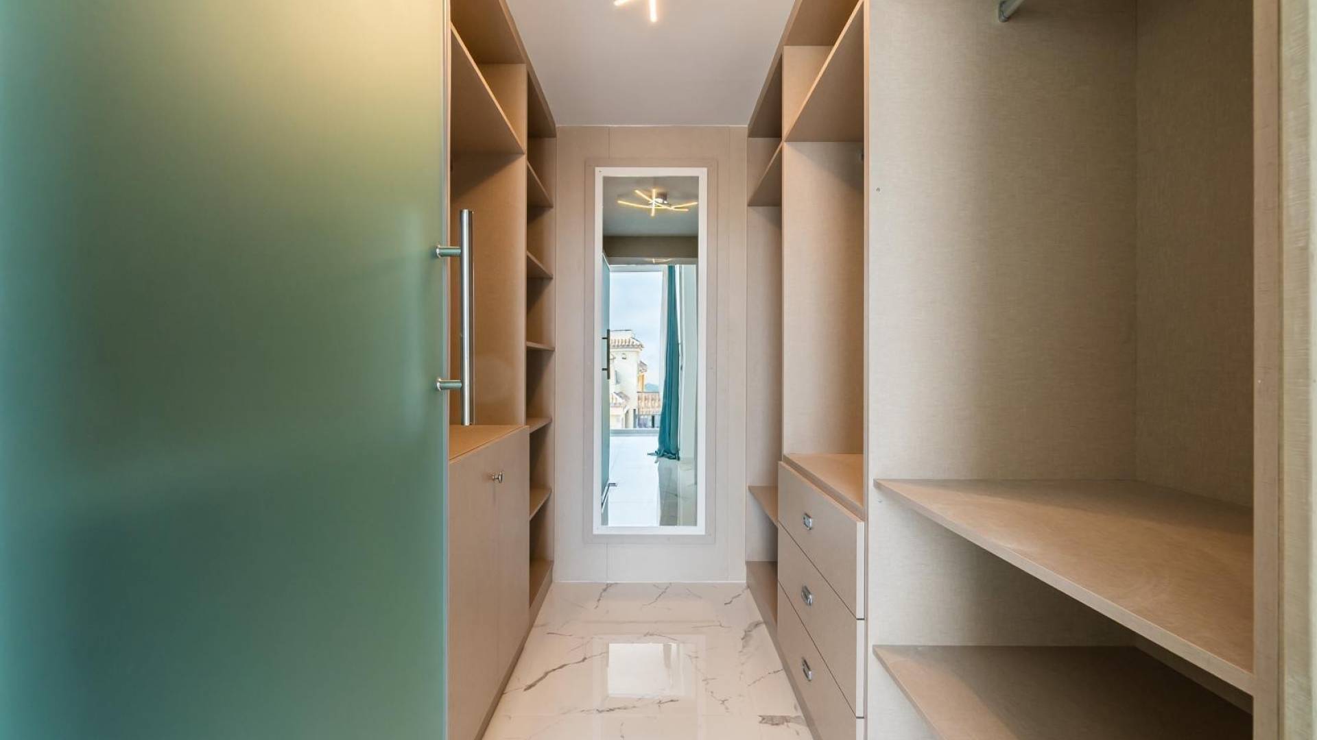 Nieuw gebouw - Villa / Half vrijstaand - Orihuela Costa - Villamartín