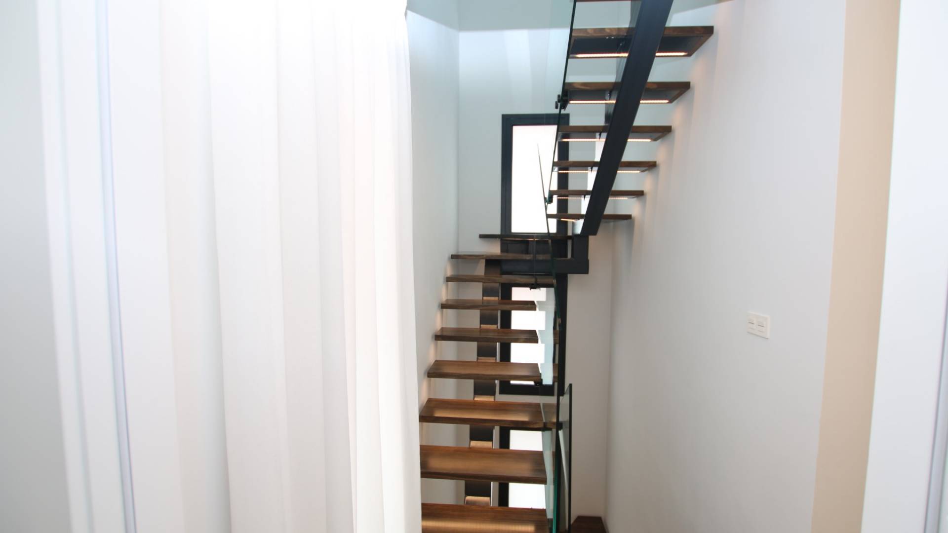 Nieuw gebouw - Villa / Half vrijstaand - Pilar de la Horadada