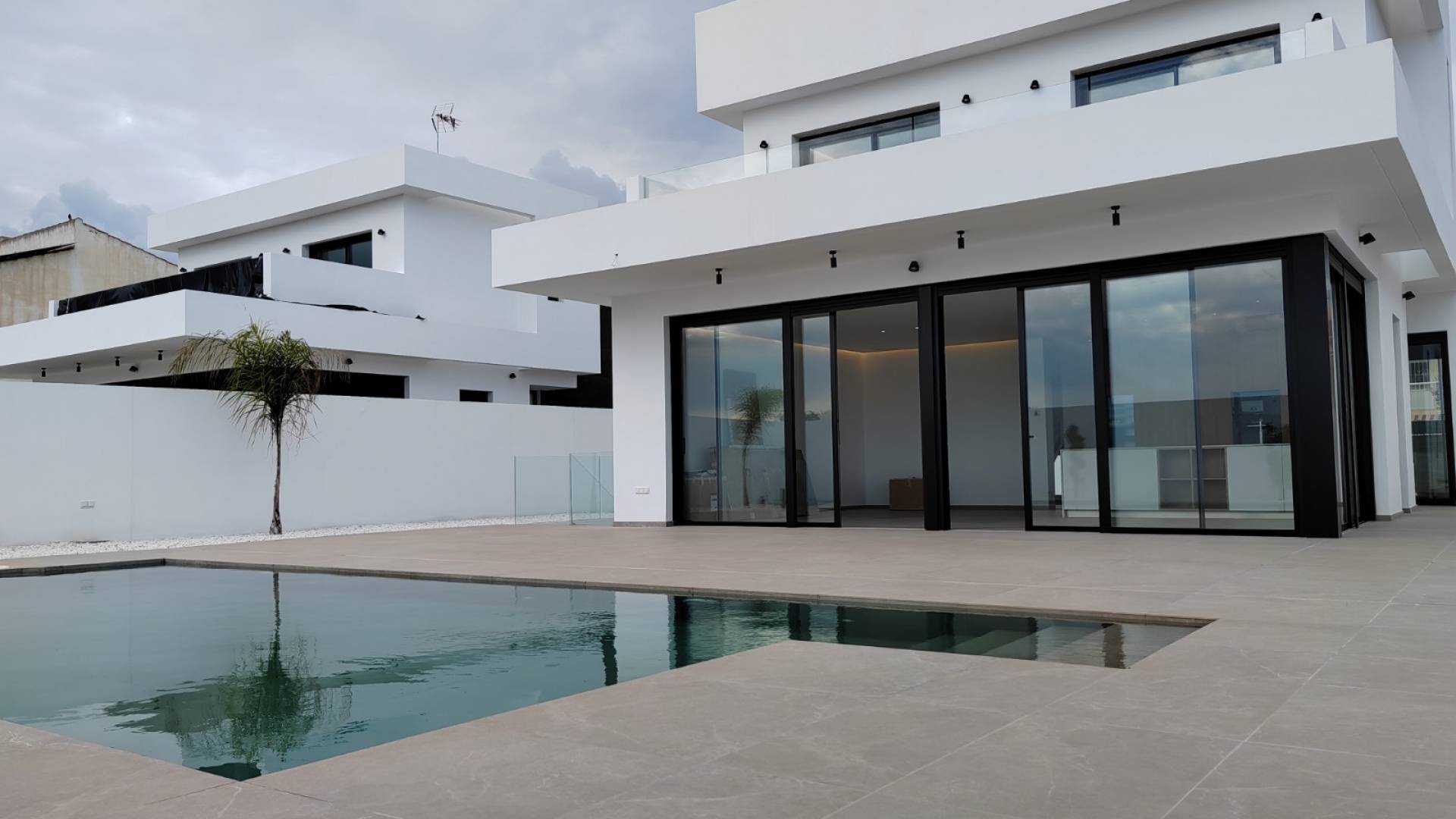 Nieuw gebouw - Villa / Half vrijstaand - San Juan Alicante - Playa de San Juan