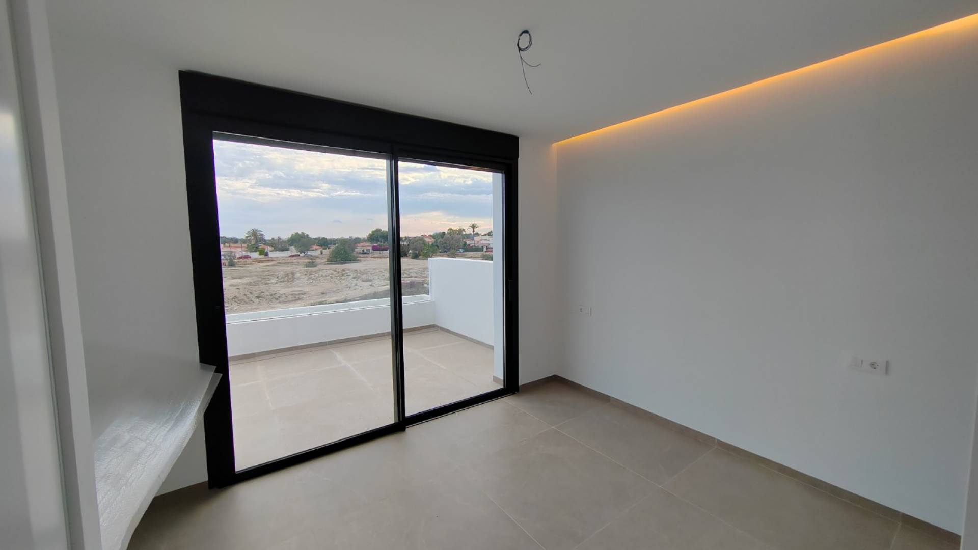 Nieuw gebouw - Villa / Half vrijstaand - San Juan Alicante - Playa de San Juan