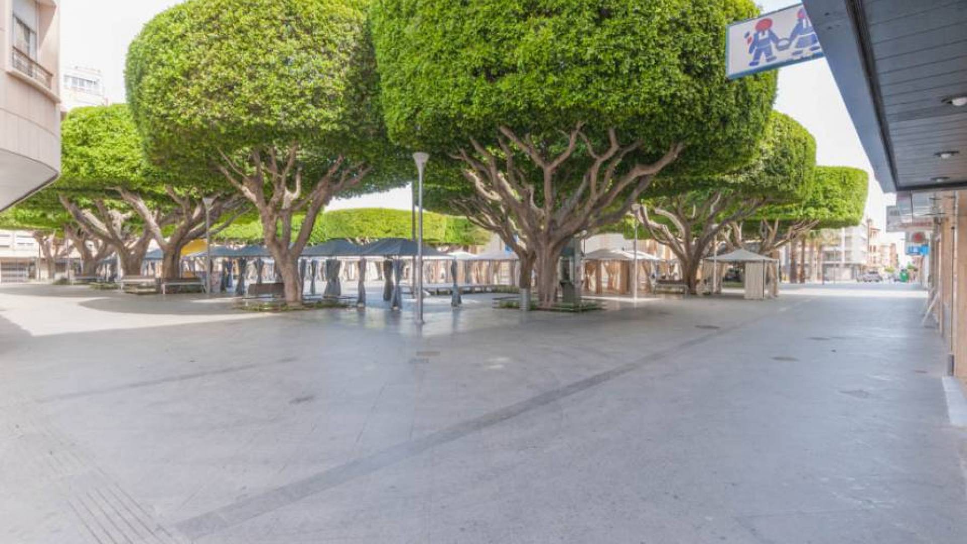 Nouvelle construction - Locaux commerciaux - Almoradi - Almoradí Centro