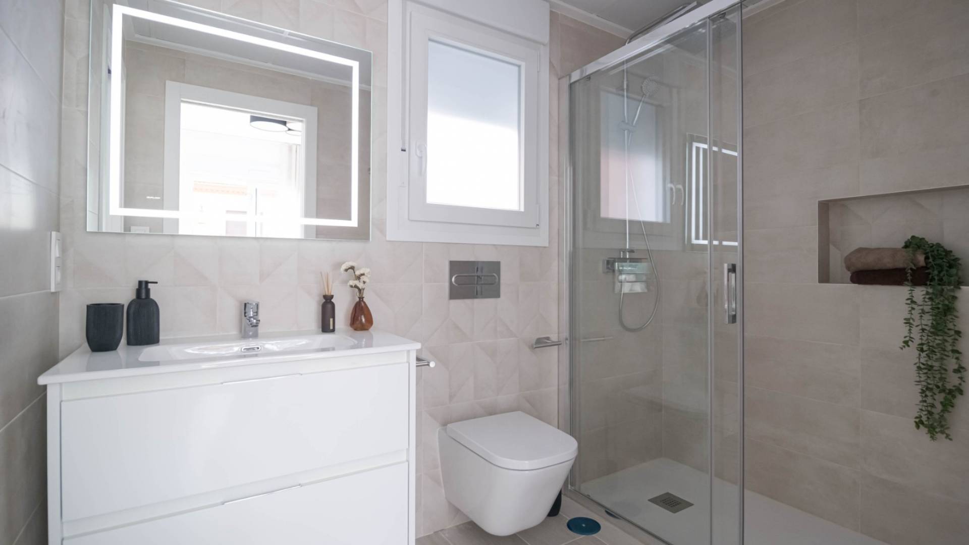 Nouvelle construction - Villa indépendante - Avileses