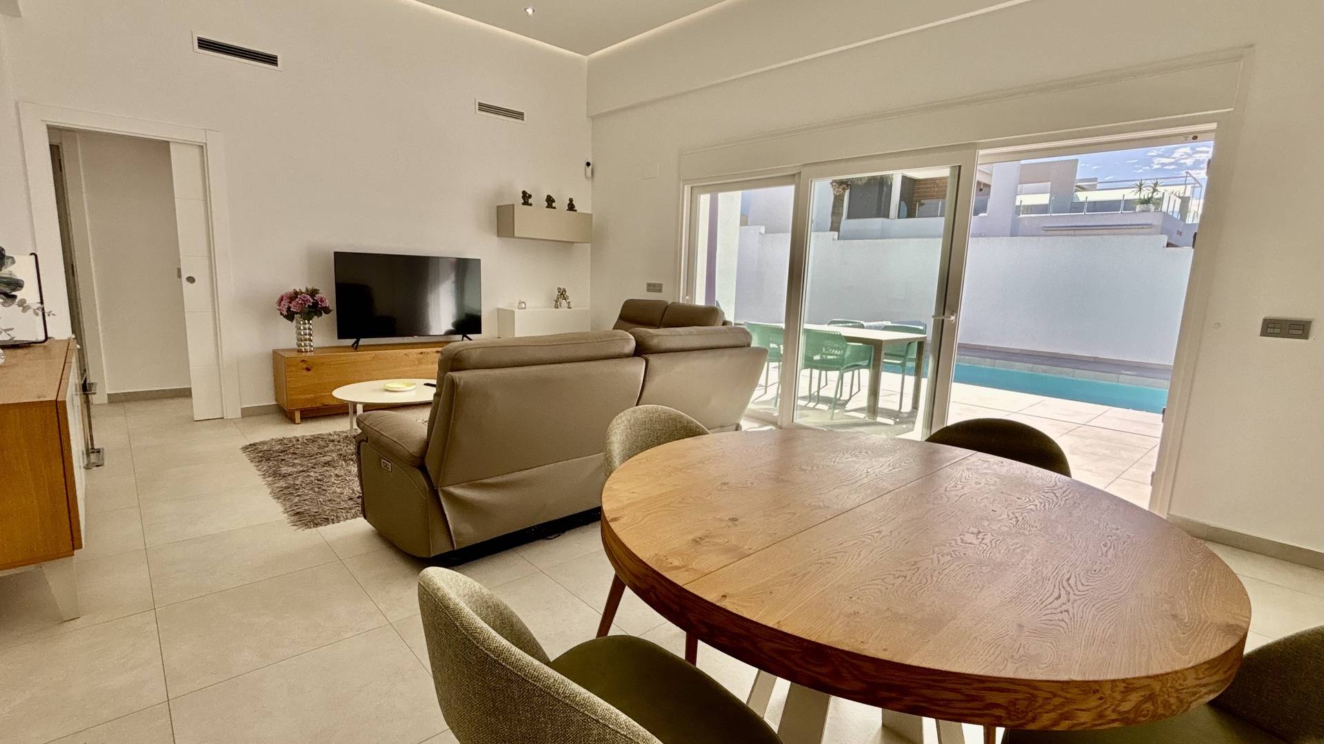 Nouvelle construction - Villa indépendante - Benijofar