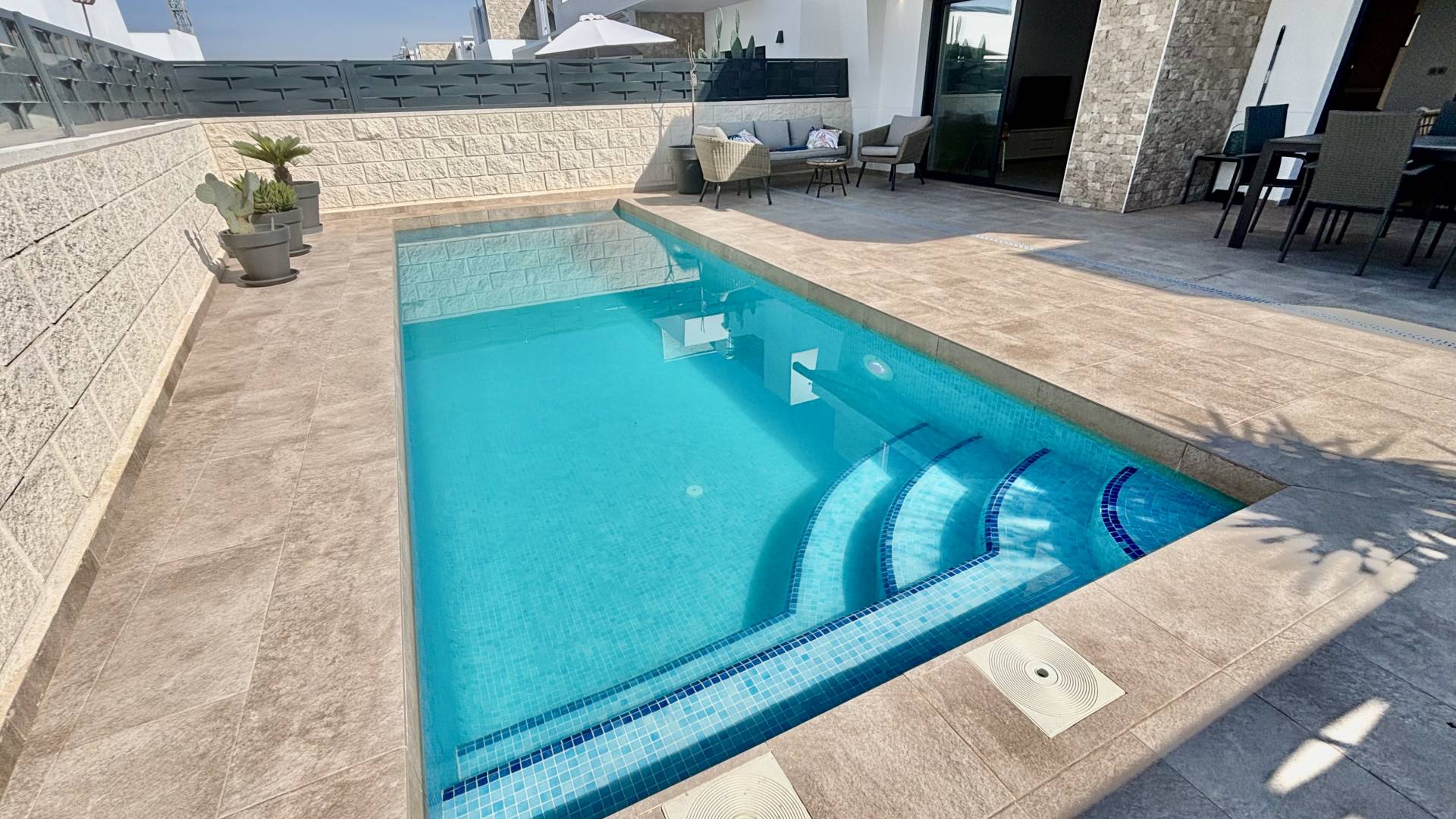 Nouvelle construction - Villa indépendante - Benijofar