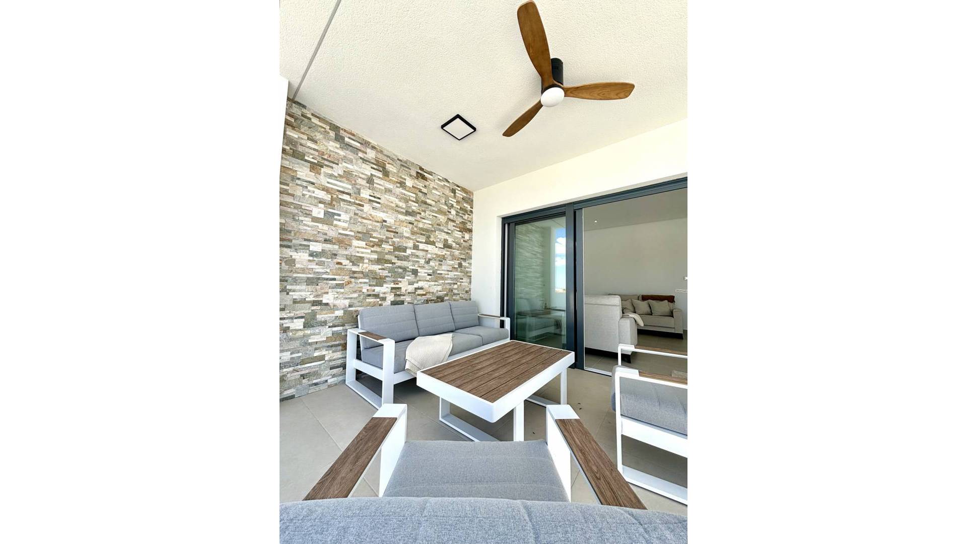 Nouvelle construction - Villa indépendante - Benijofar