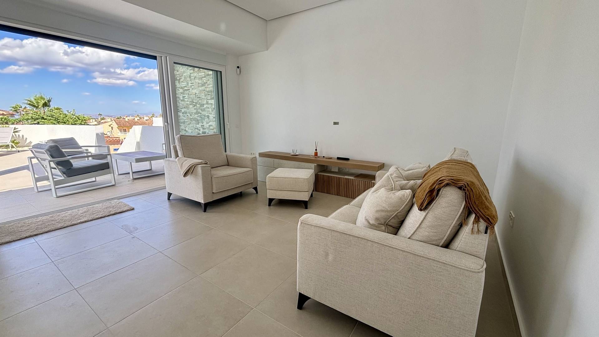 Nouvelle construction - Villa indépendante - Benijofar