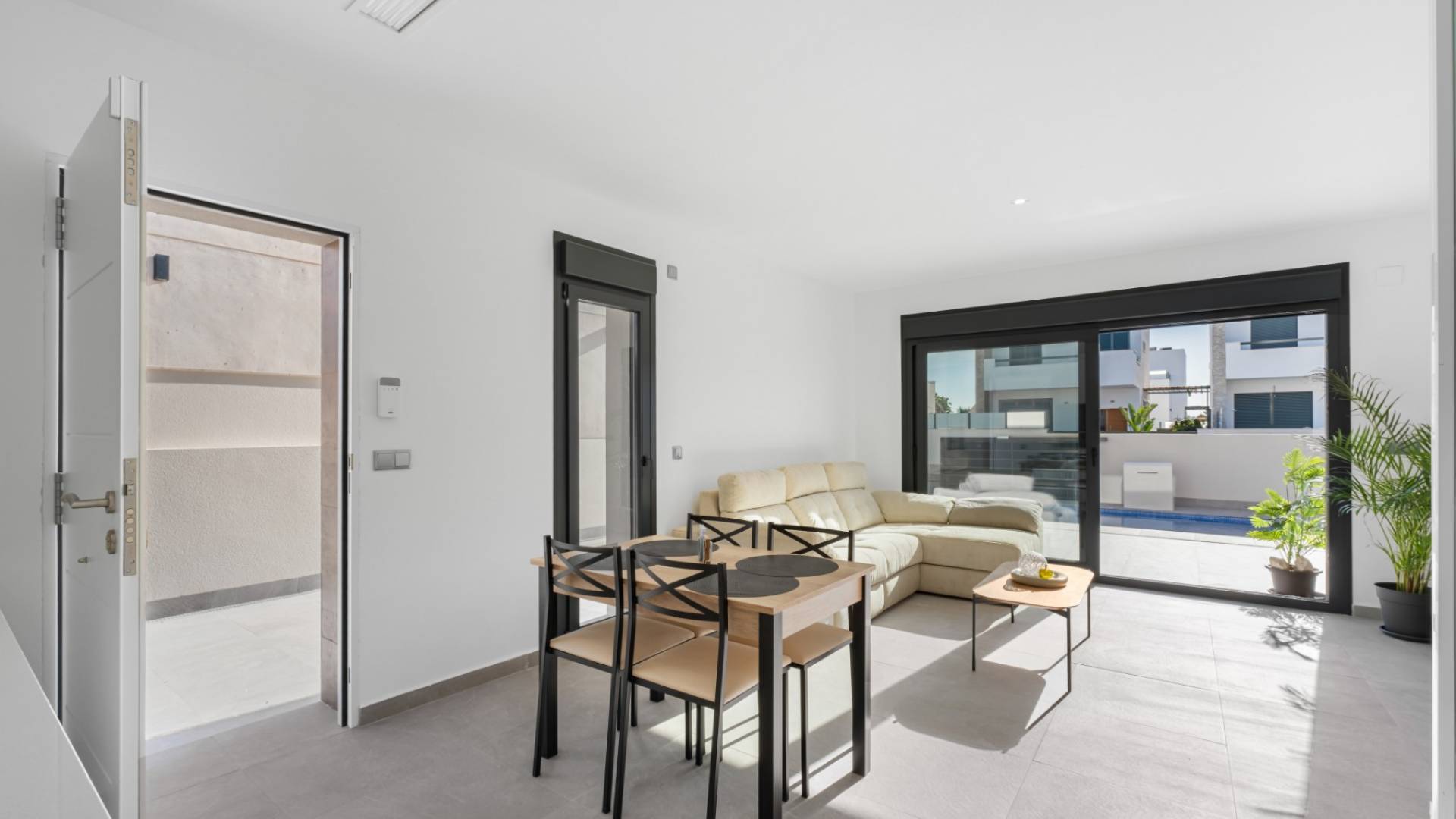 Nouvelle construction - Villa indépendante - Daya Nueva