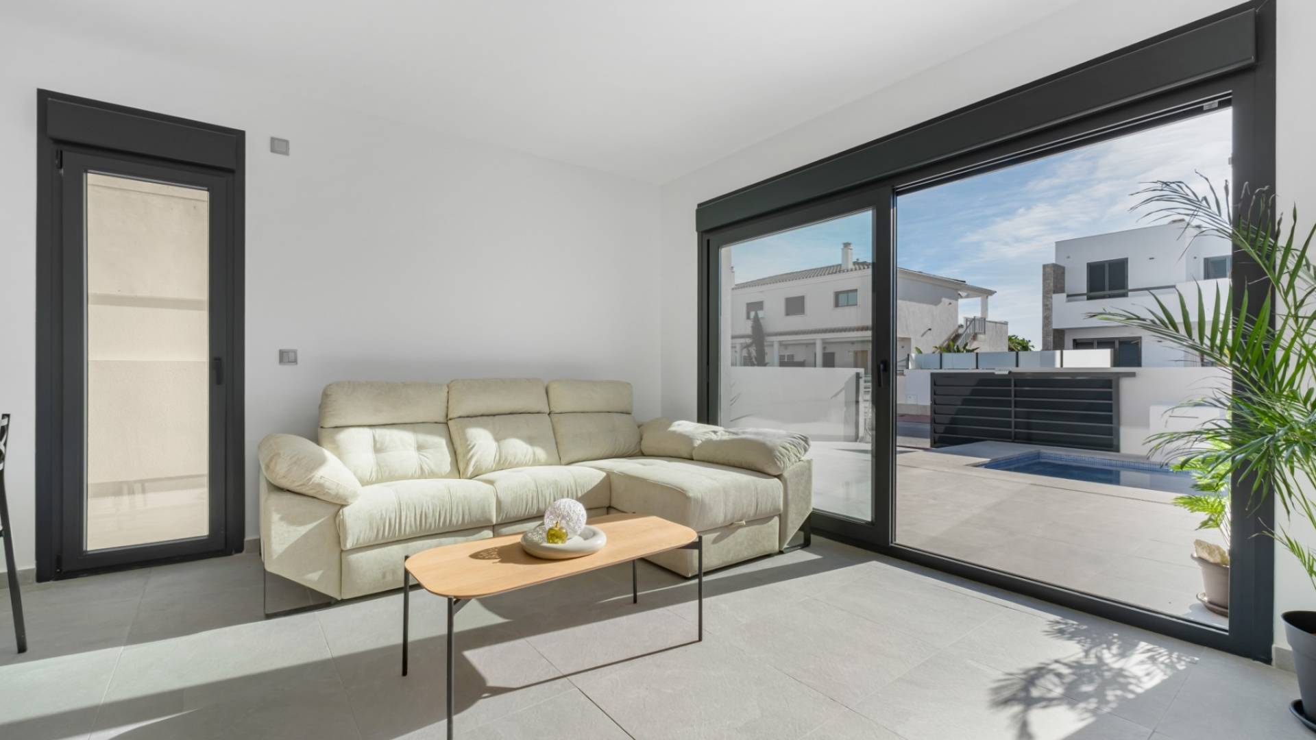 Nouvelle construction - Villa indépendante - Daya Nueva