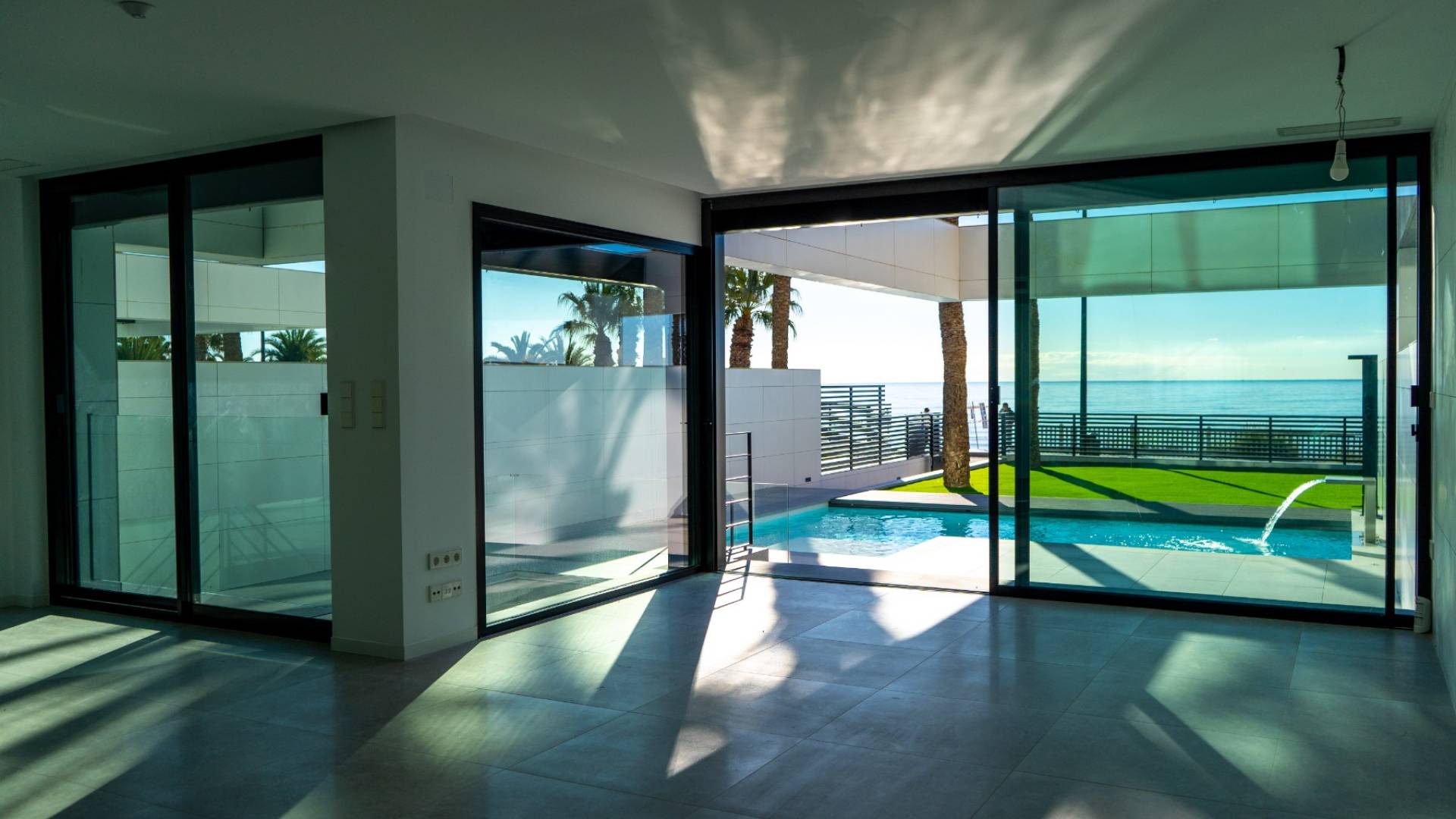 Nouvelle construction - Villa indépendante - El Campello - Campello Beach