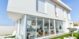 Nouvelle construction - Villa indépendante - Gran Alacant