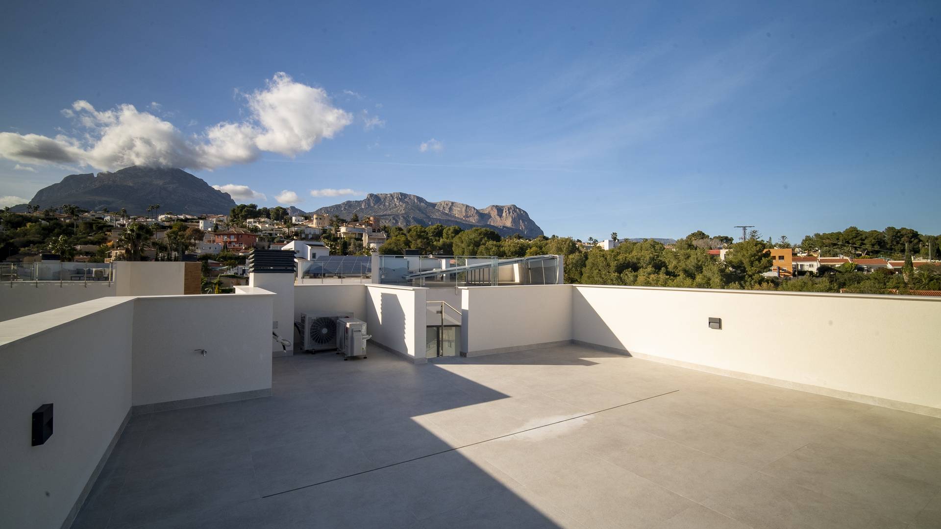 Nouvelle construction - Villa indépendante - La Nucía