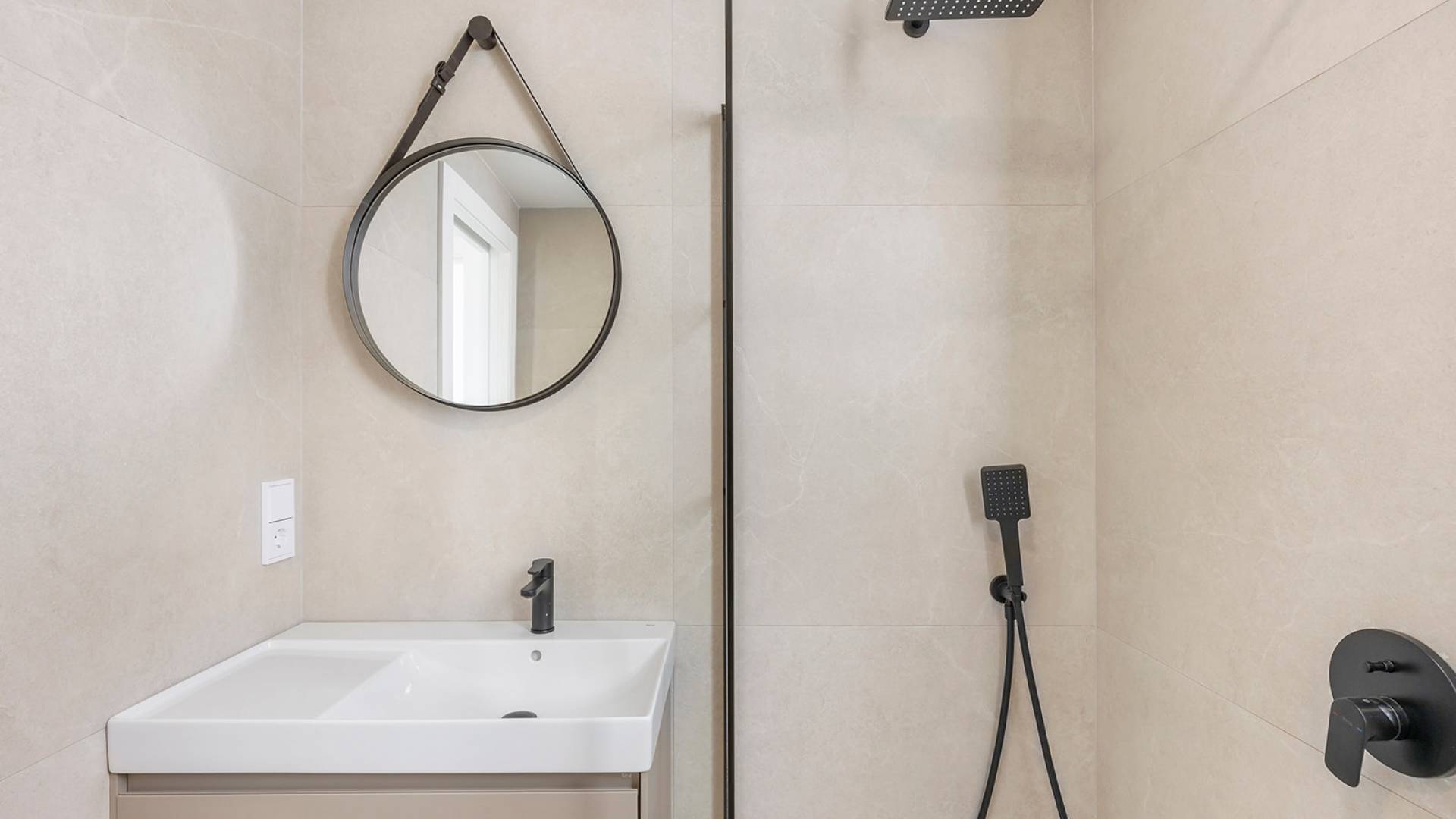 Nouvelle construction - Villa indépendante - Los Alcazares